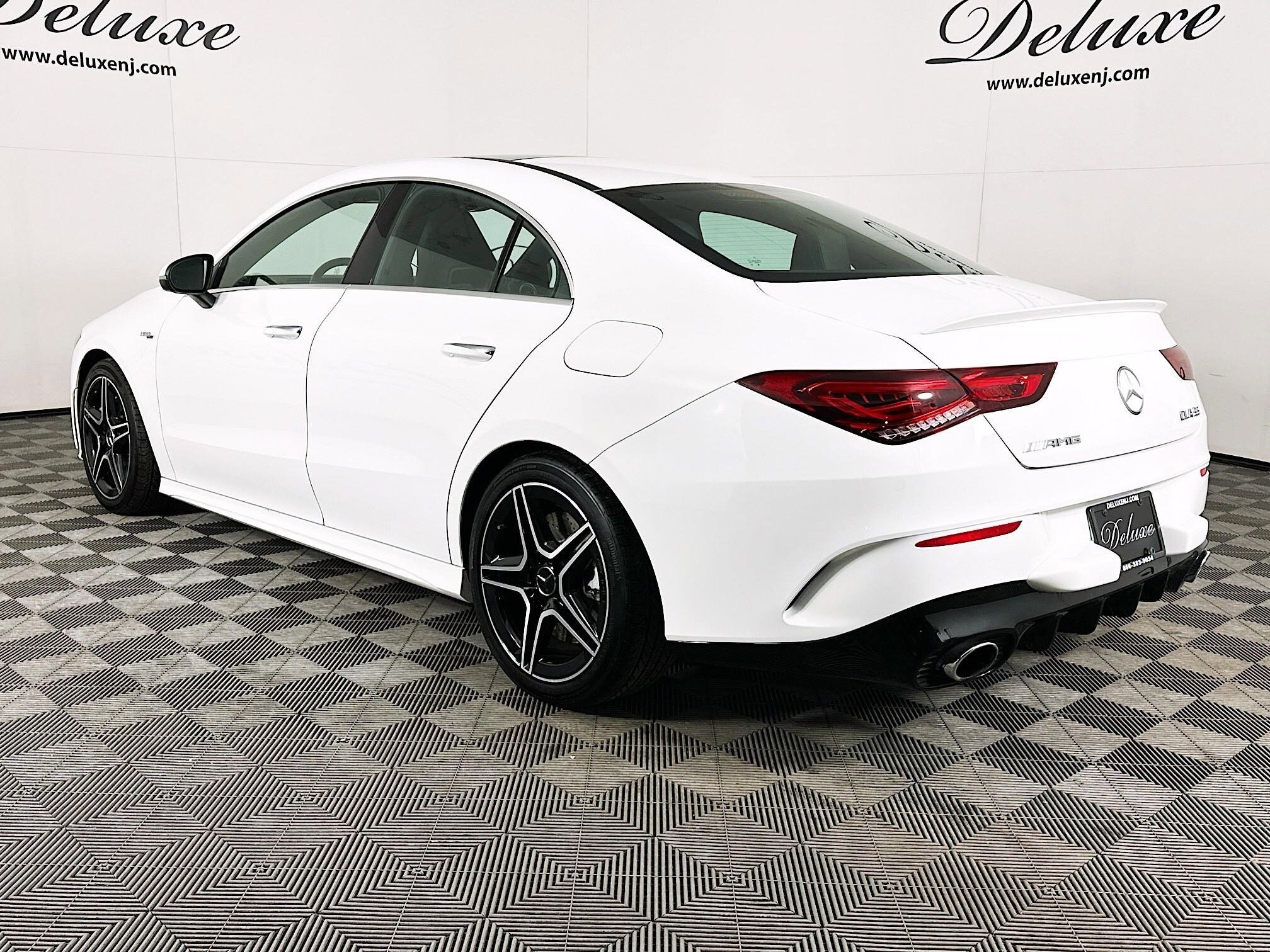2023 Mercedes Benz CLA 35 AMG 4MATIC photo 4