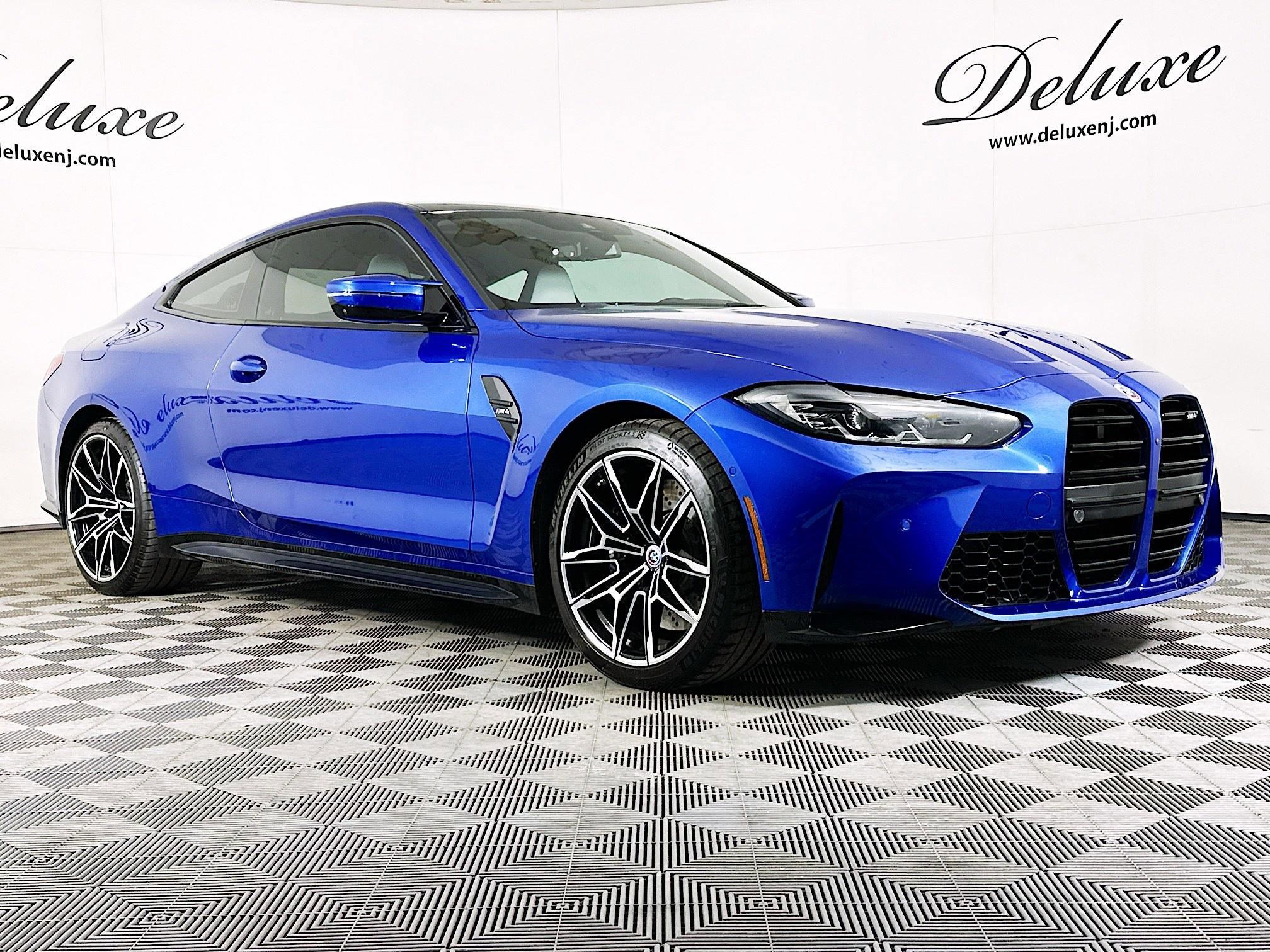 2023 BMW M4 -'s photo
