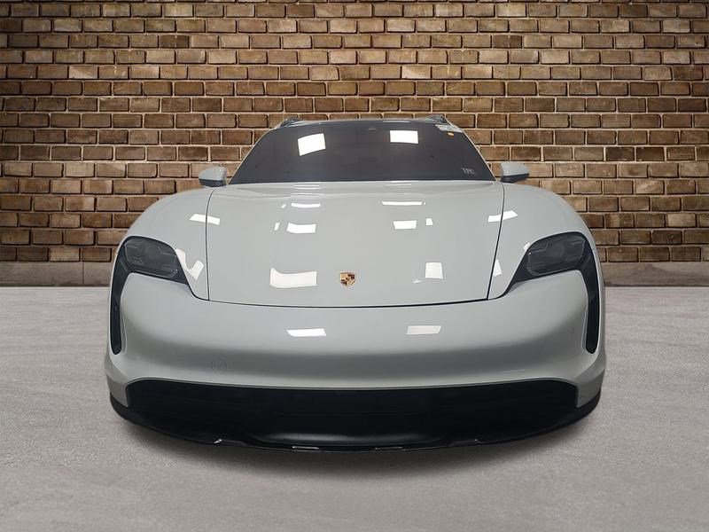 2021 Porsche Taycan 4 Cross Turismo photo 3