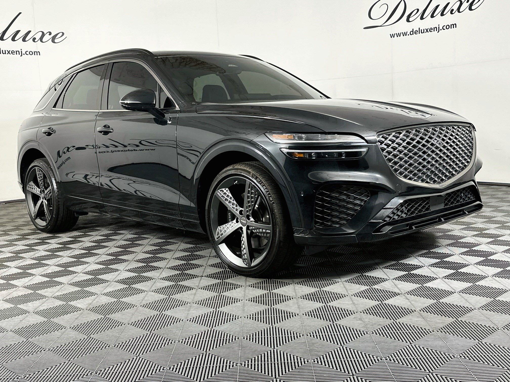 2025 GENESIS GV70