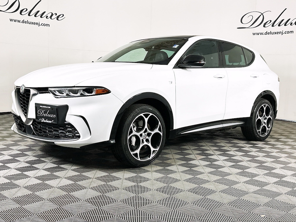 Used 2024 Alfa Romeo Tonale Ti EAWD SUV,
