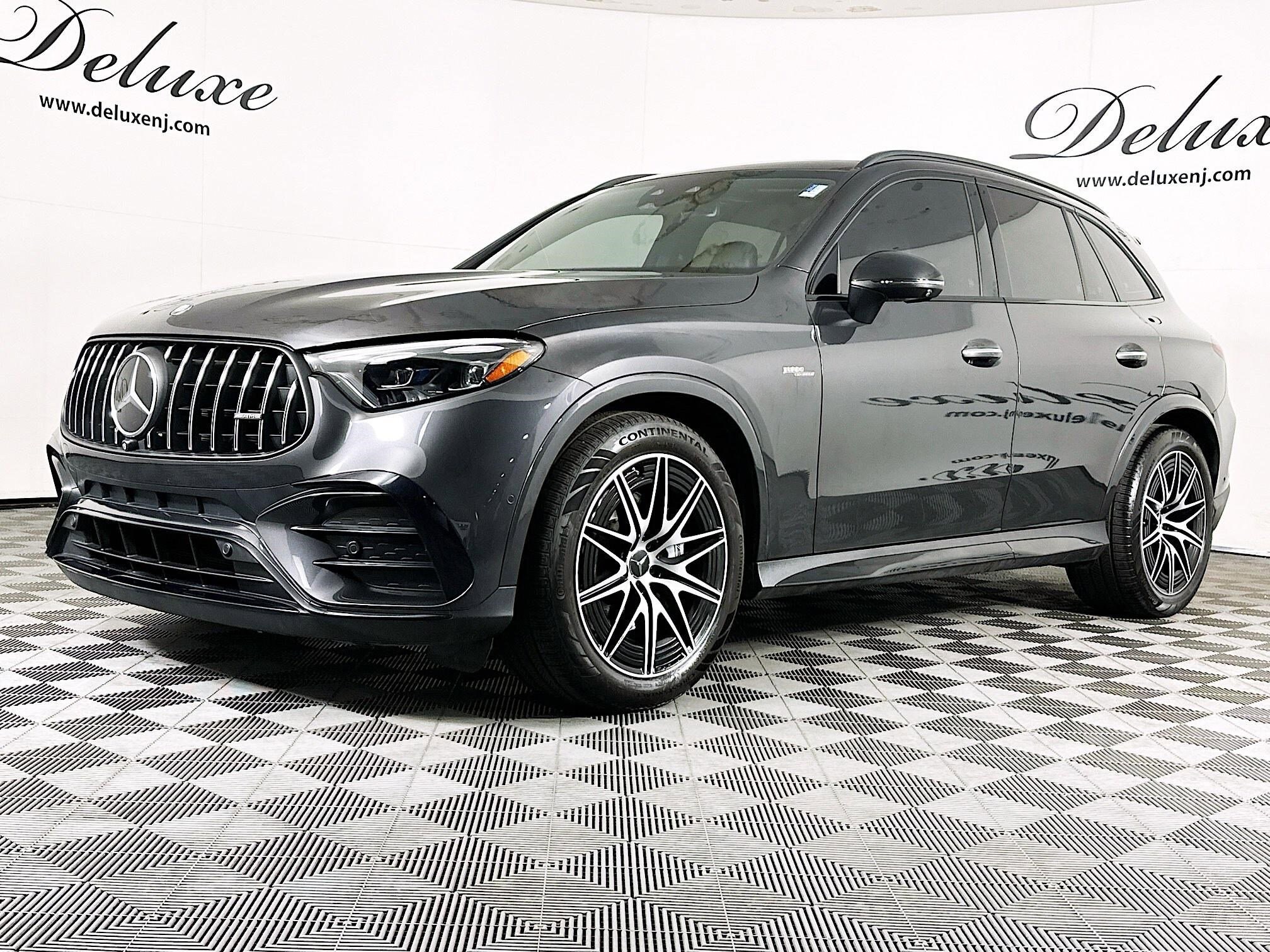 2024 Mercedes Benz GLC 43 AMG 4MATIC photo 2