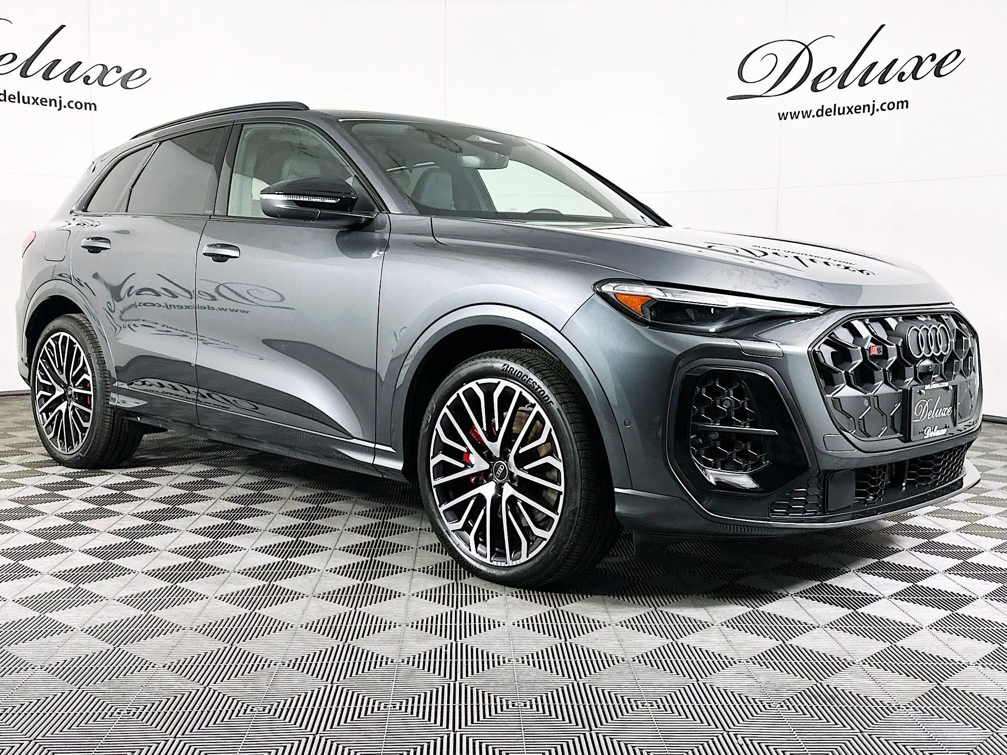 2025 Audi New SQ5 Premium Plus's photo