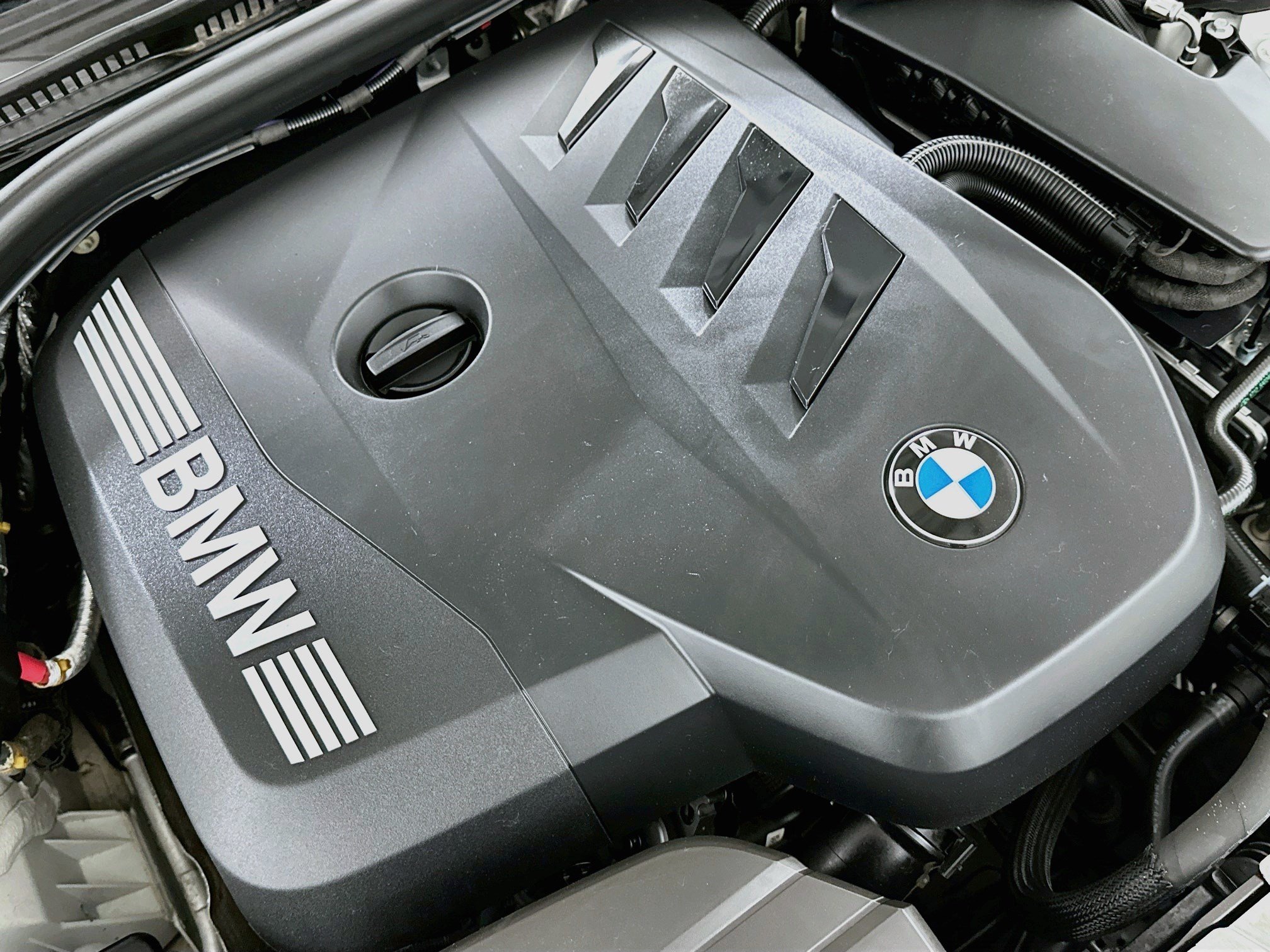 2025 BMW 3 Series 31