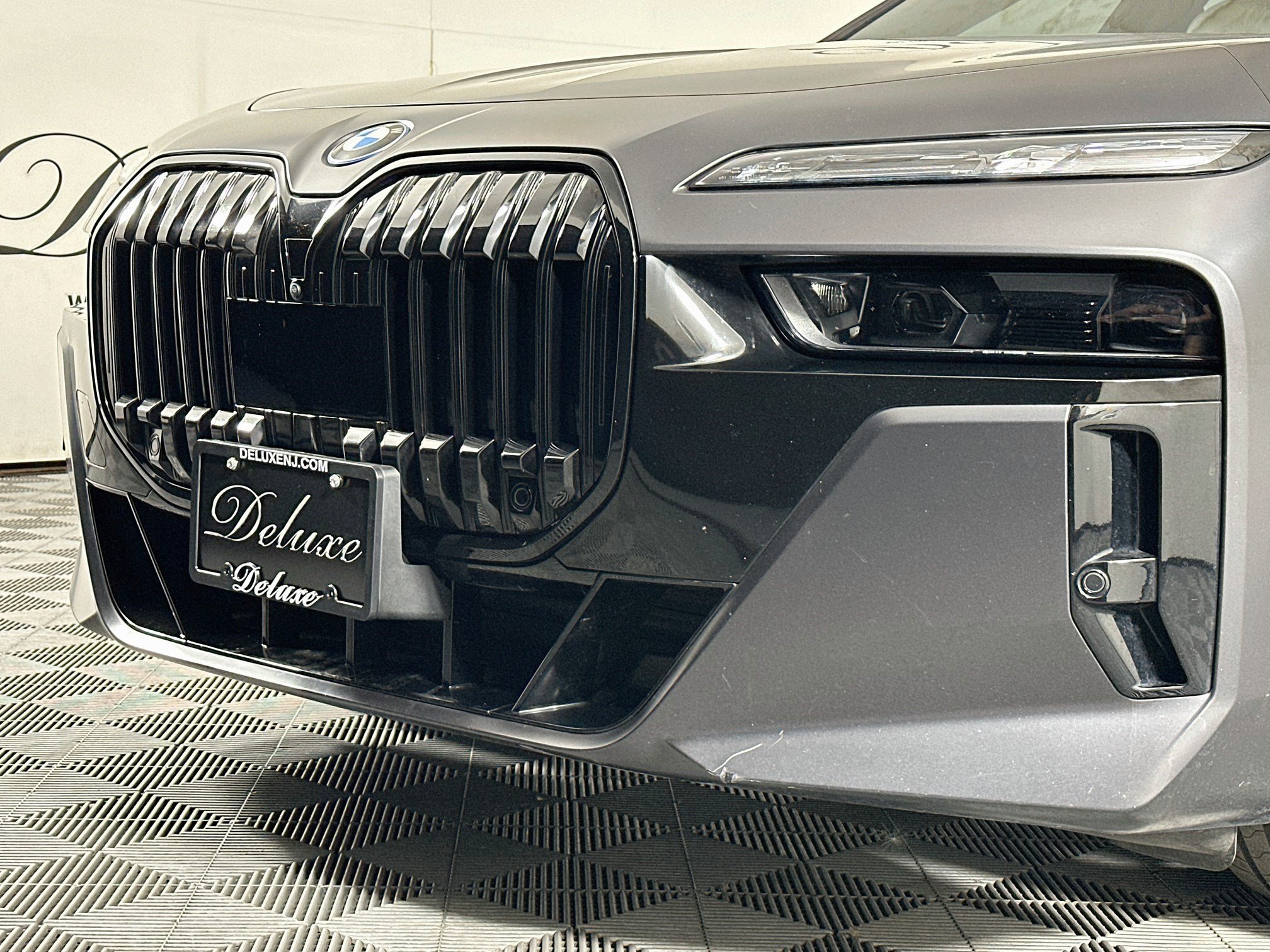 2023 BMW i7 33
