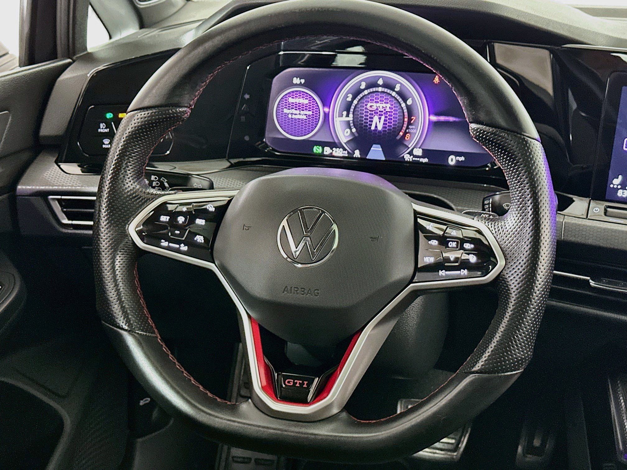 2023 Volkswagen Golf GTI 7