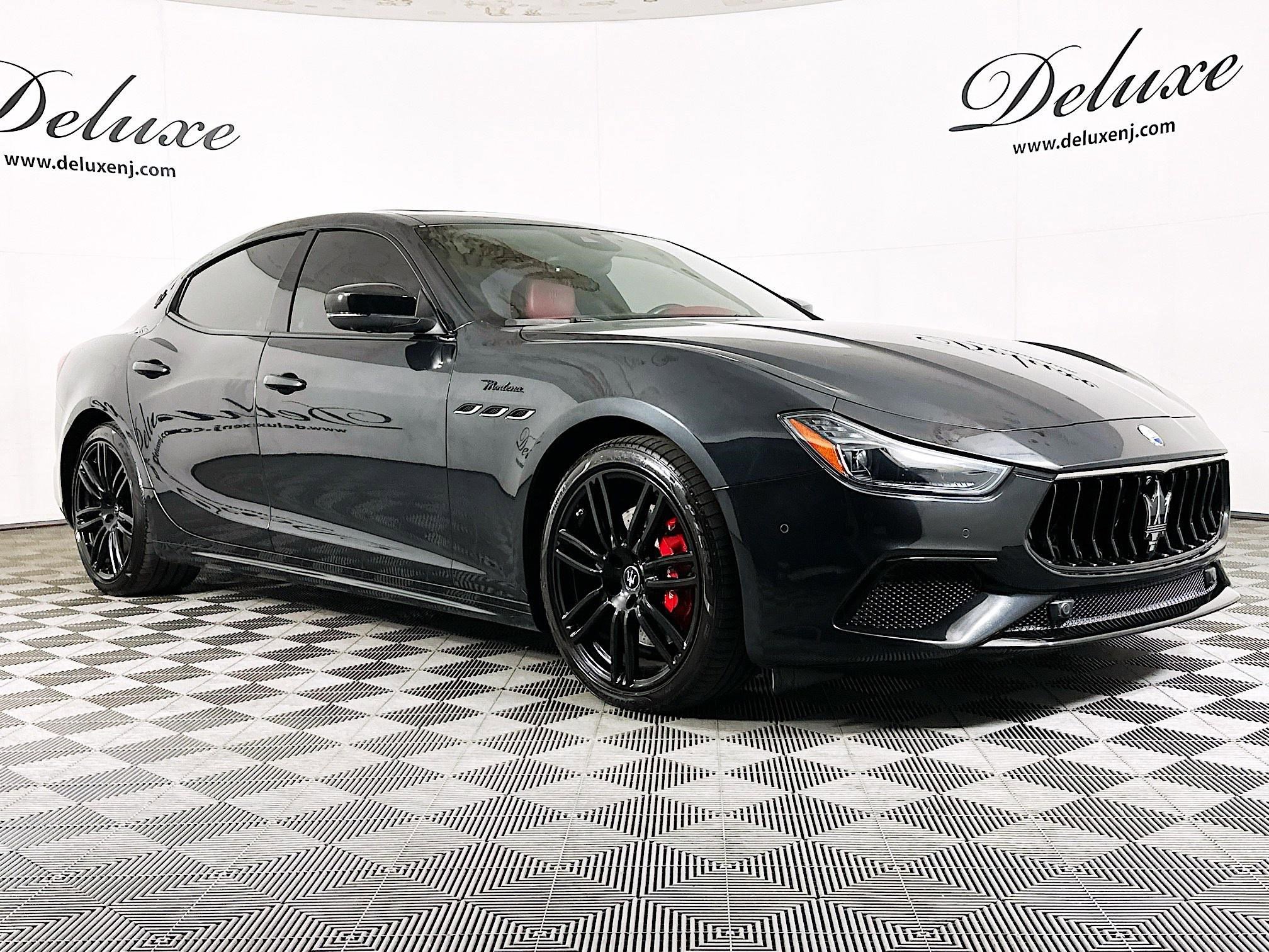 2023 Maserati Ghibli Modena Q4's photo