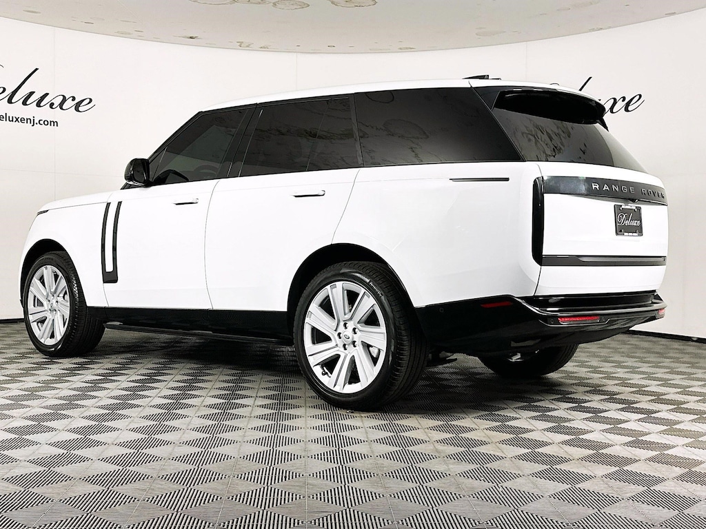 Used 2023 Land Rover Range Rover SE AWD SUV,