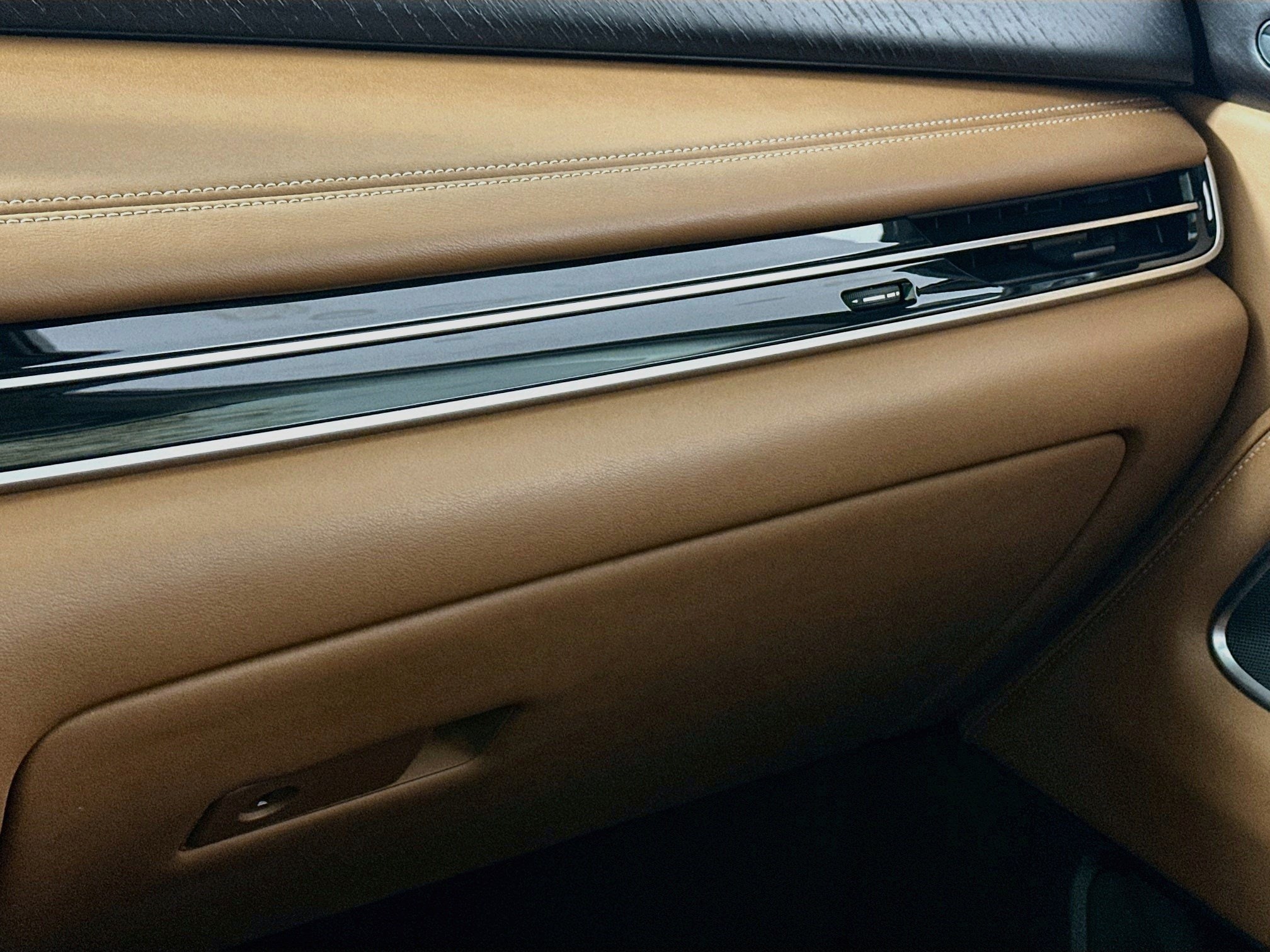 2025 INFINITI QX60 15