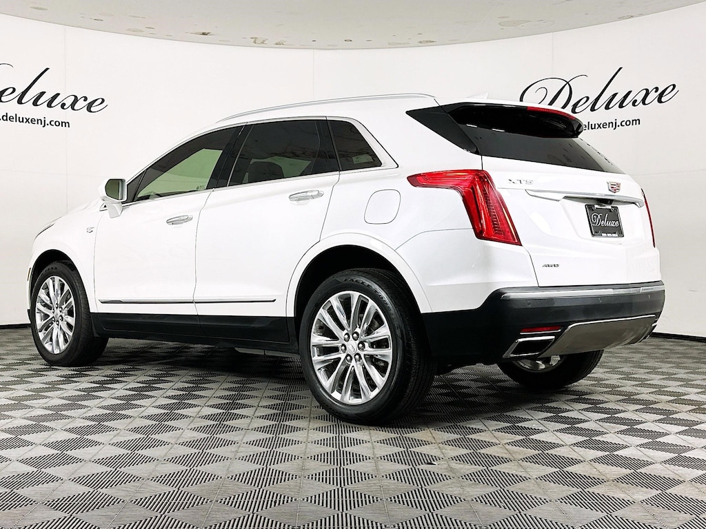 Used 2018 Cadillac XT5 Platinum AWD SUV,