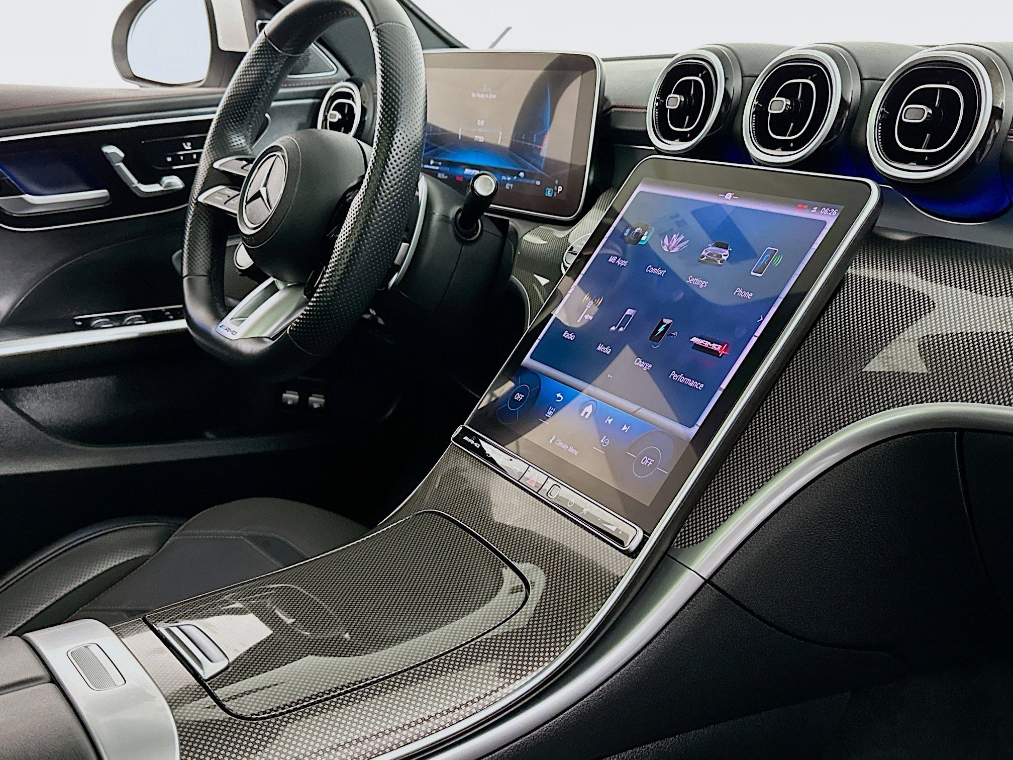 2024 Mercedes-Benz C-Class Sedan AMG C63 - Photo 28