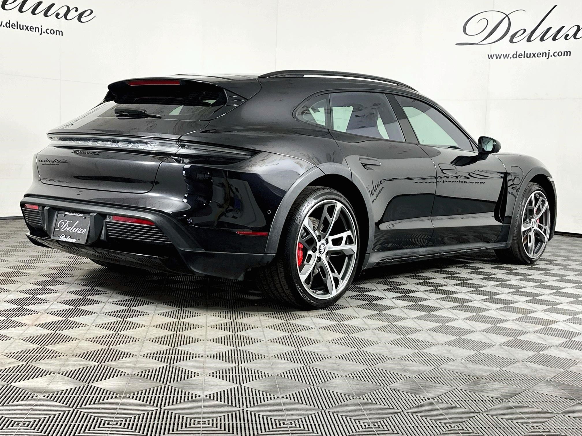 2023 Porsche Taycan 5