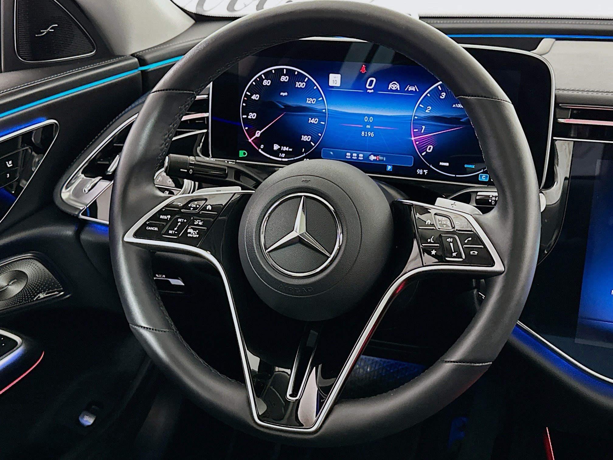 2024 Mercedes-Benz E-Class 7
