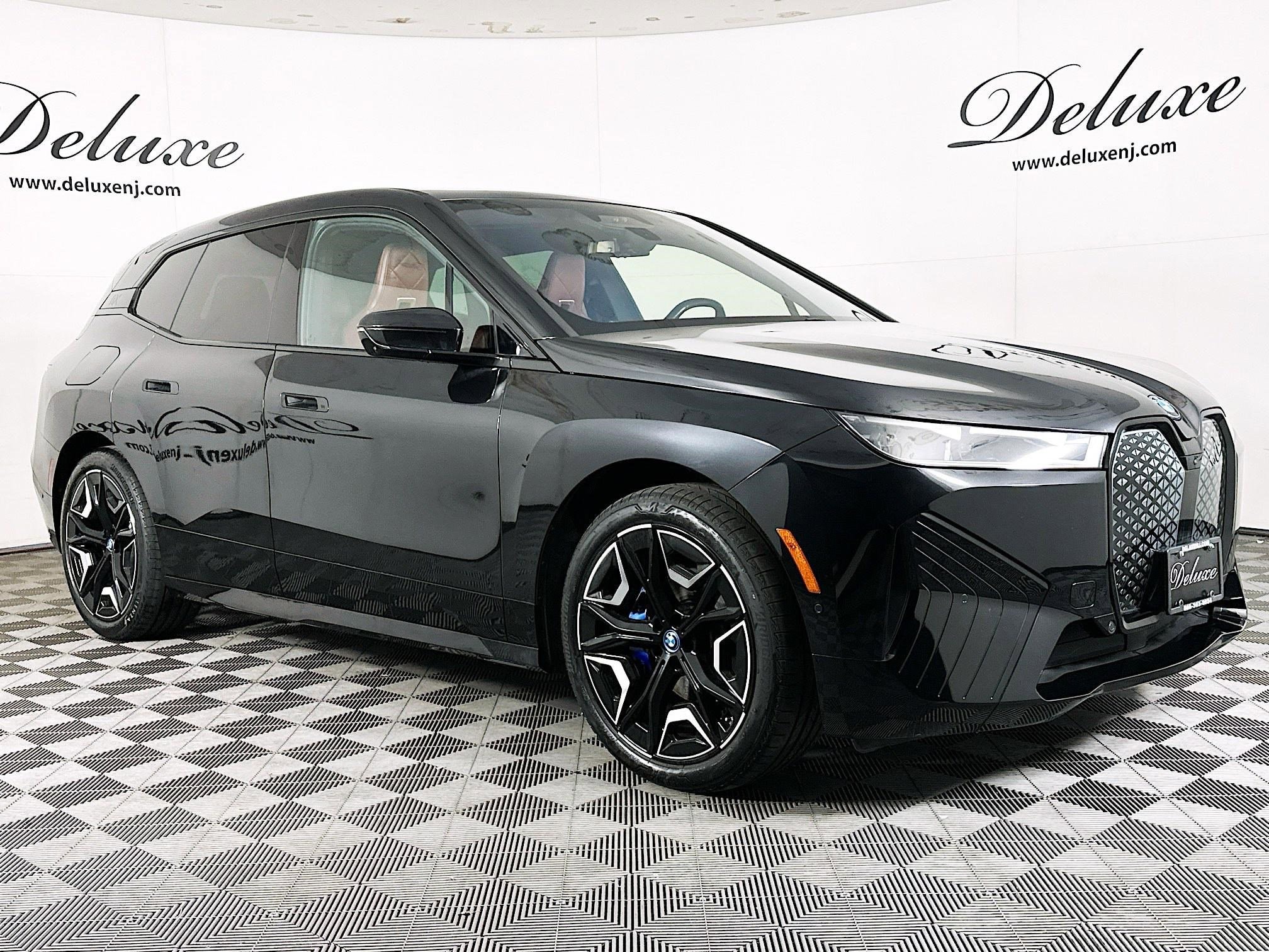 2023 BMW iX Base's photo