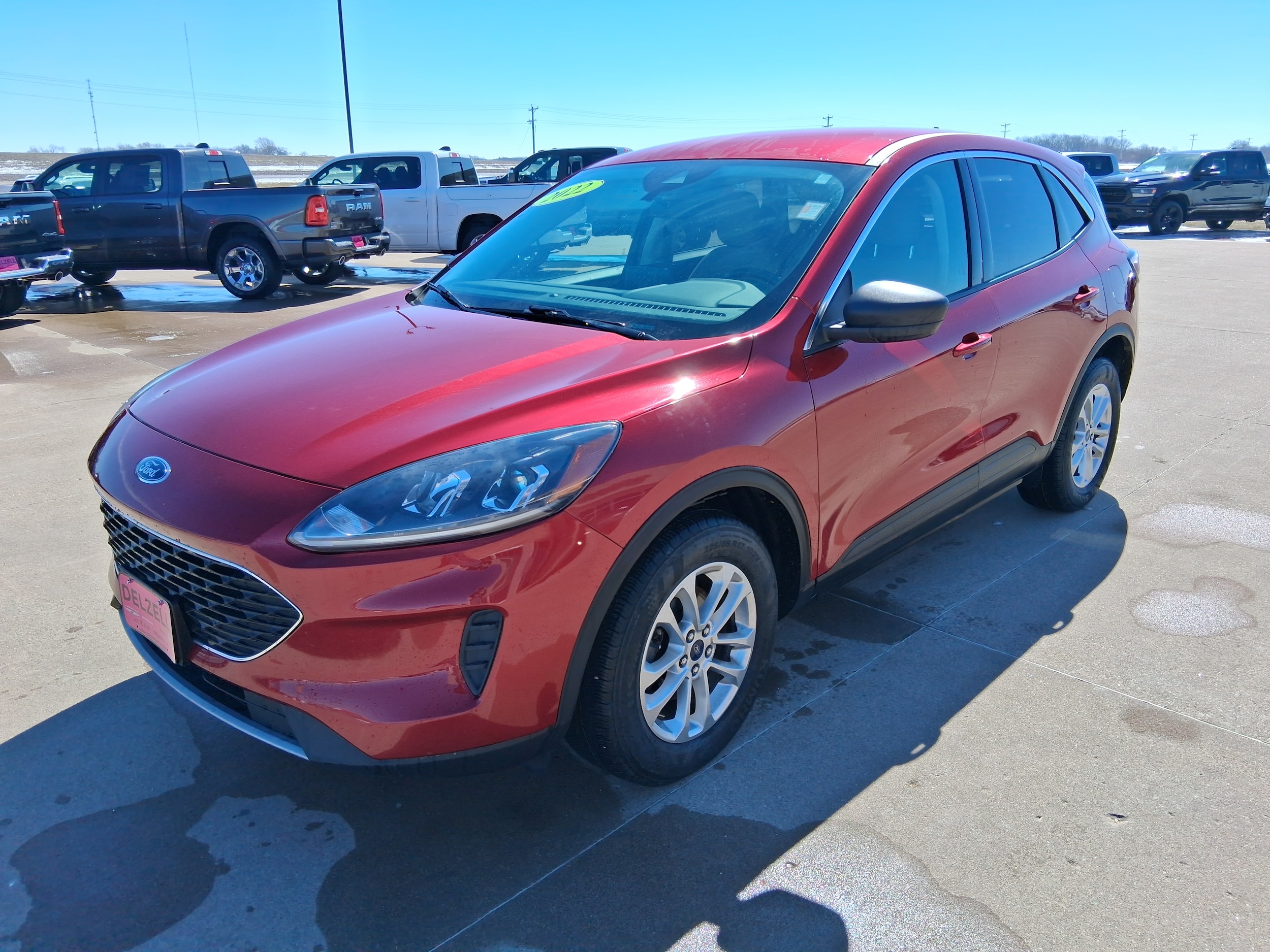 Used 2022 Ford Escape SE with VIN 1FMCU9G62NUB11340 for sale in Wapello, IA