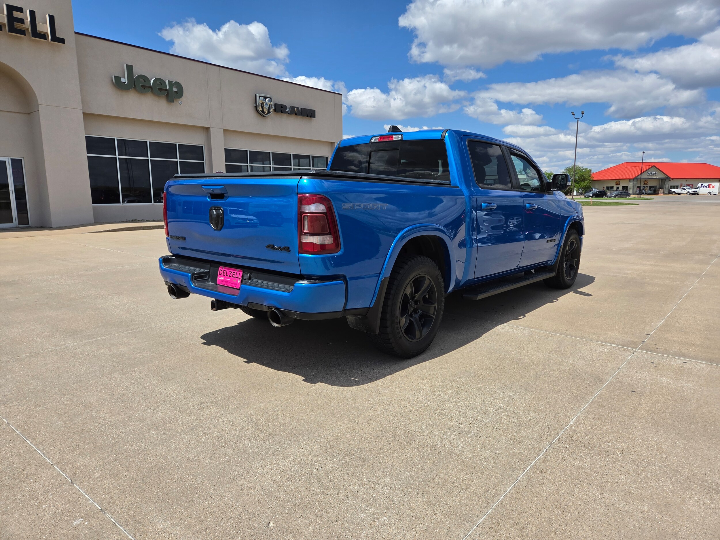 2022 RAM Ram 1500 Pickup Laramie - Photo 8