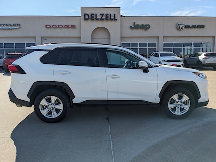 2021 Toyota RAV4 XLE