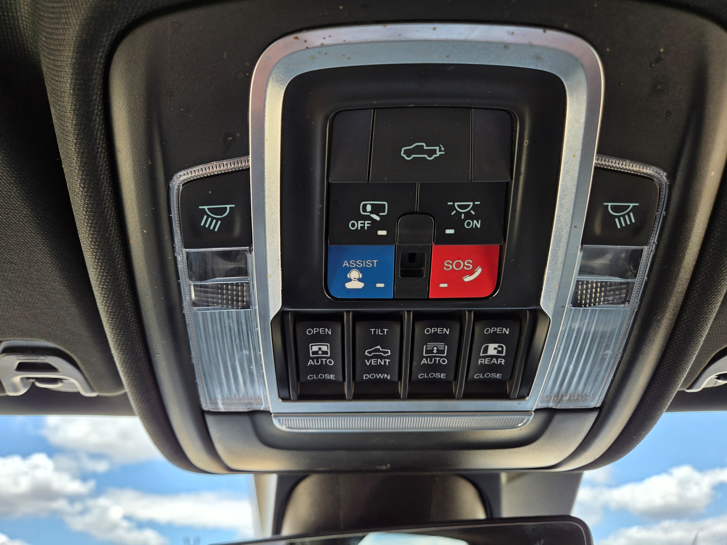 2022 RAM Ram 1500 Pickup Laramie - Photo 23