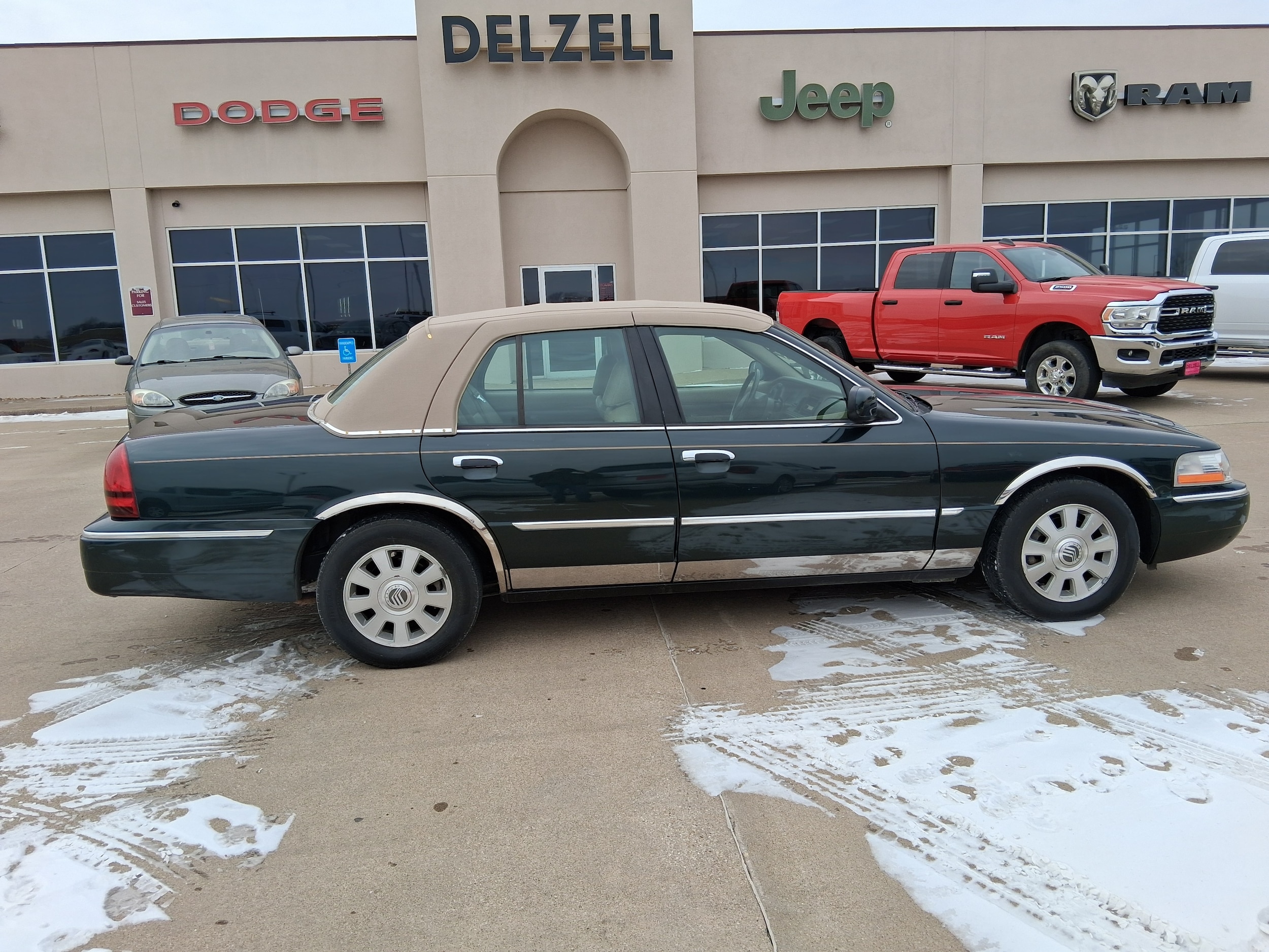 2003 Mercury Grand Marquis LS