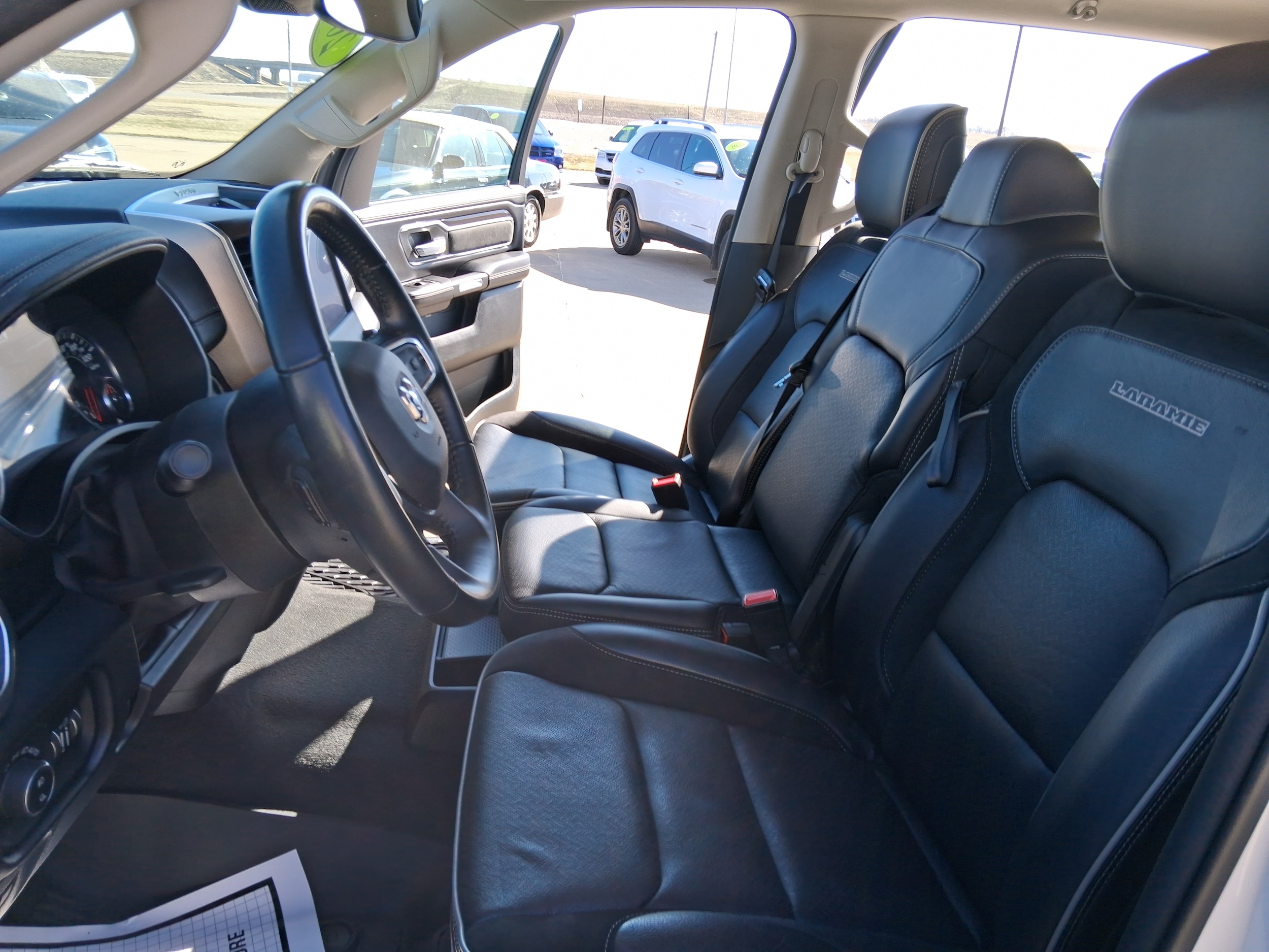2022 RAM Ram 1500 Pickup Laramie - Photo 24