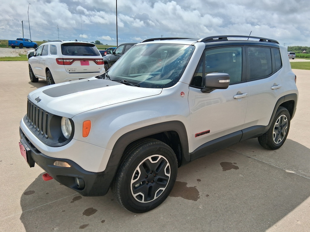 Used 2015 Jeep Renegade TRAILHAWK