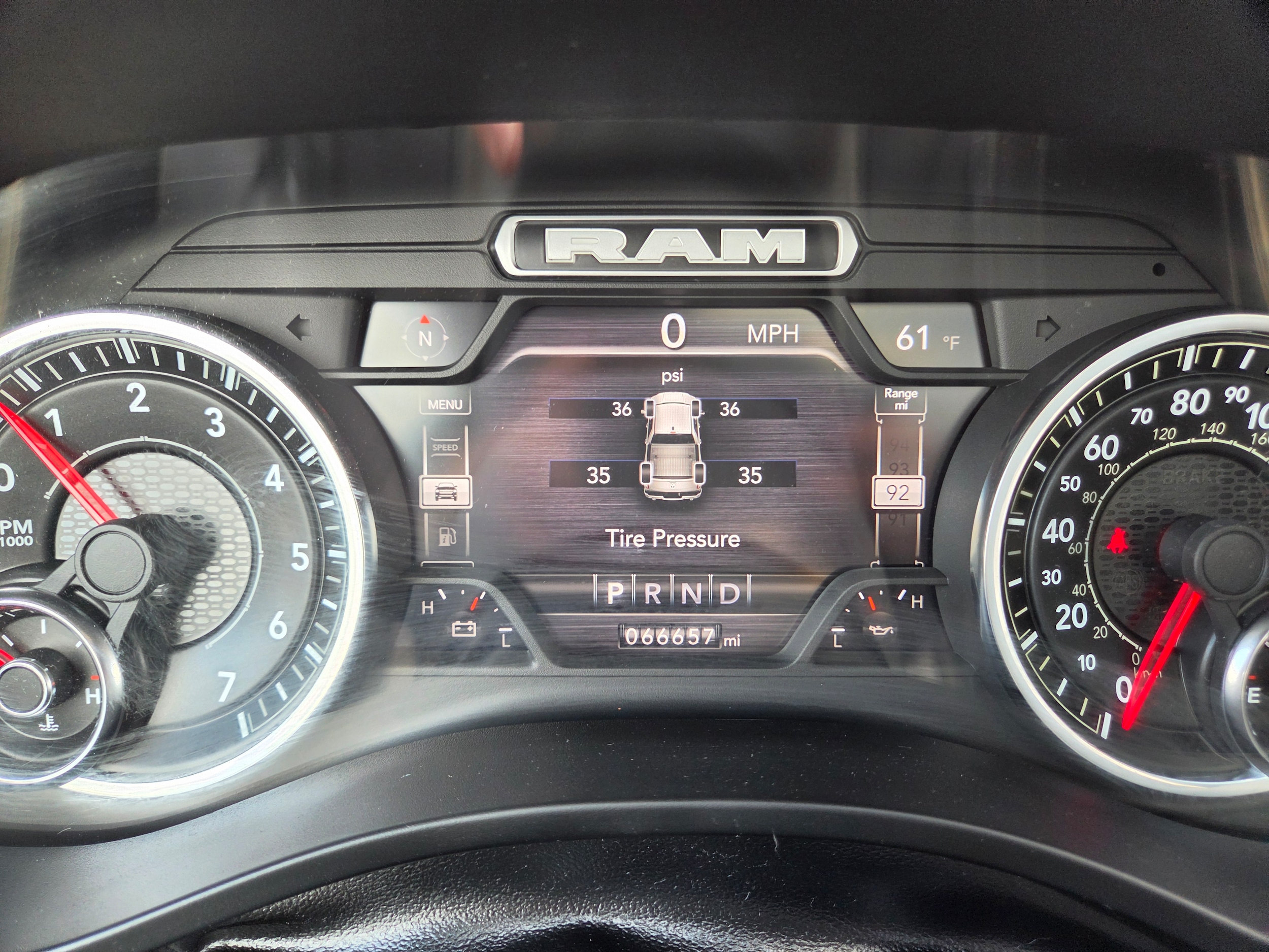 2022 RAM Ram 1500 Pickup Laramie - Photo 16