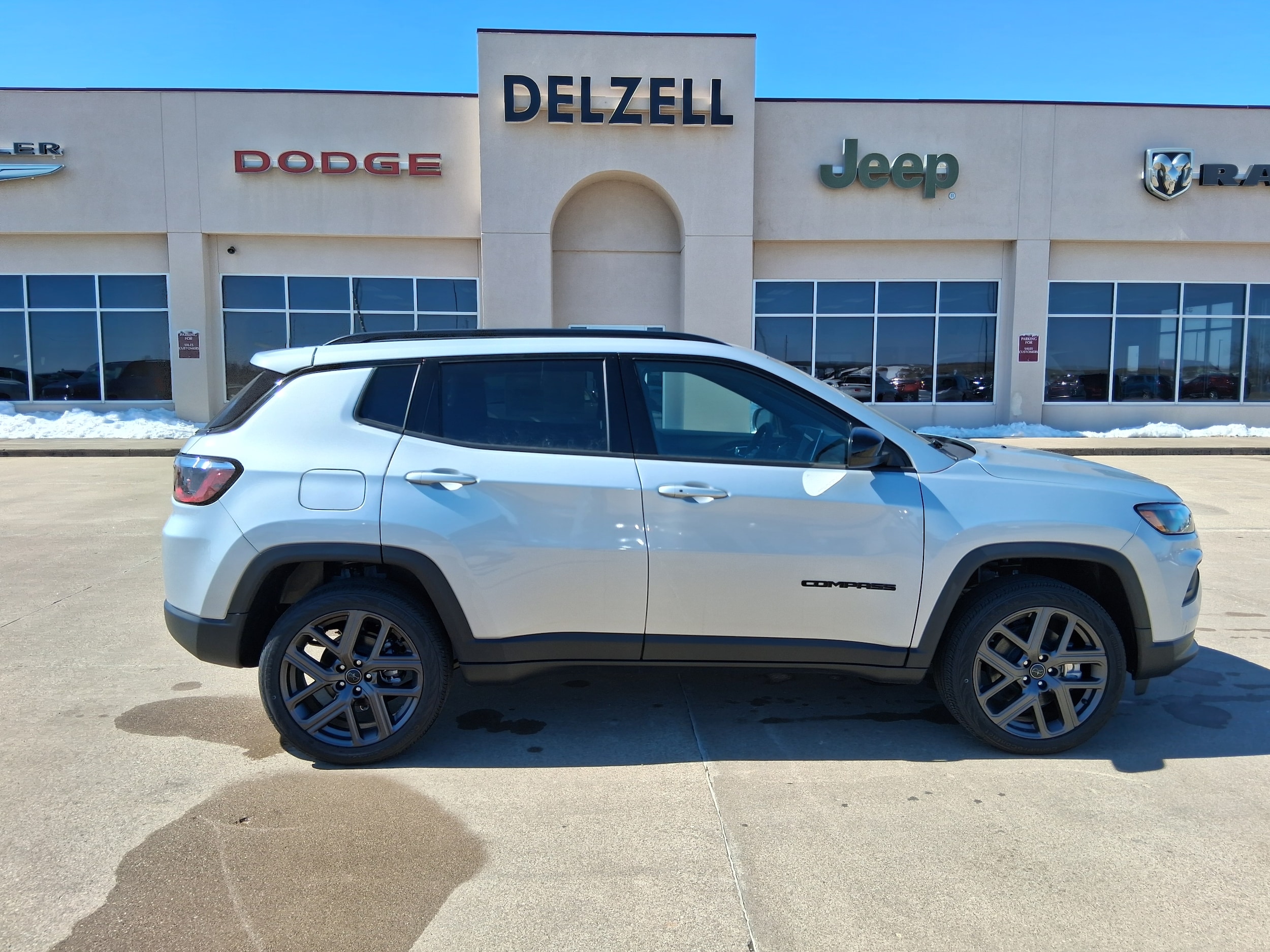 2026 Jeep Compass Altitude 4X4's photo