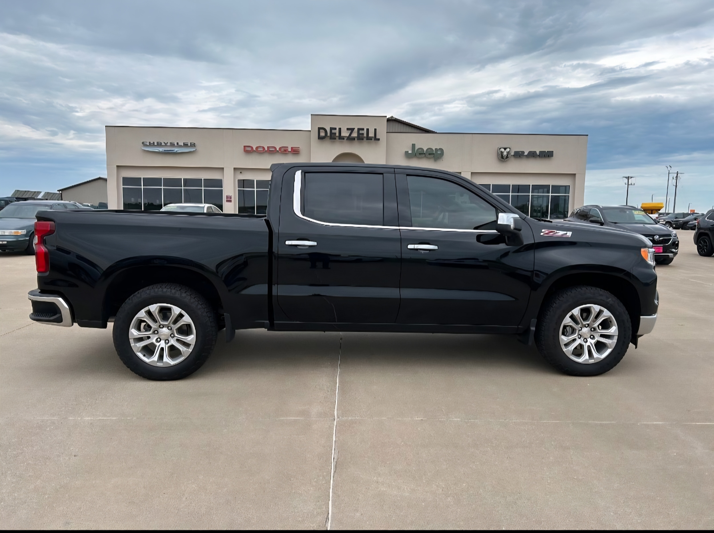 2023 Chevrolet Silverado 1500 LTZ