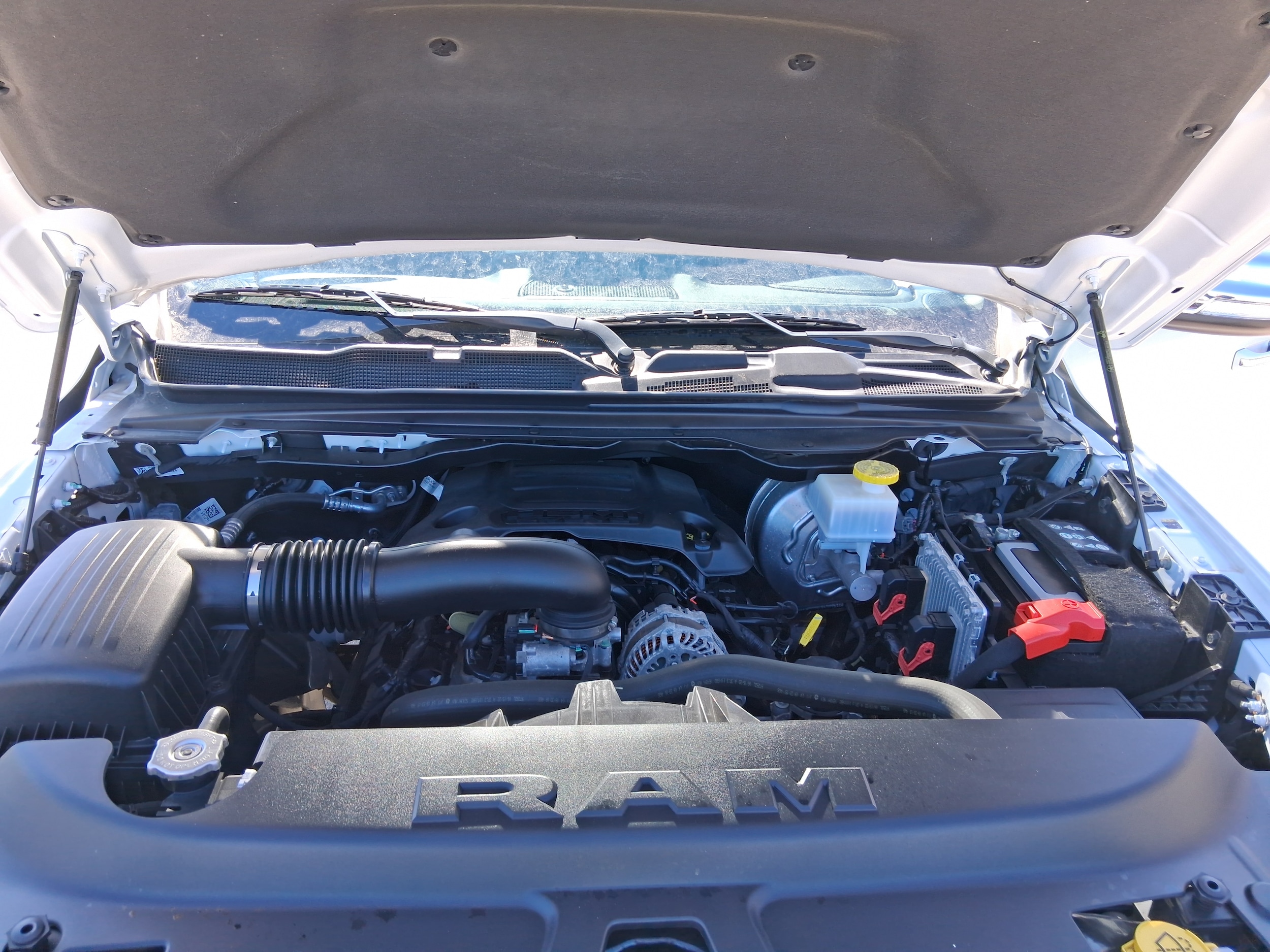 2022 RAM Ram 1500 Pickup Laramie - Photo 10