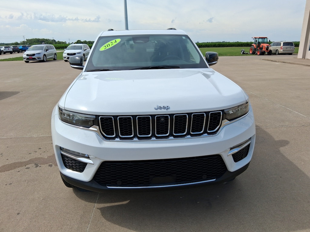Used 2024 Jeep Grand Cherokee LIMITED