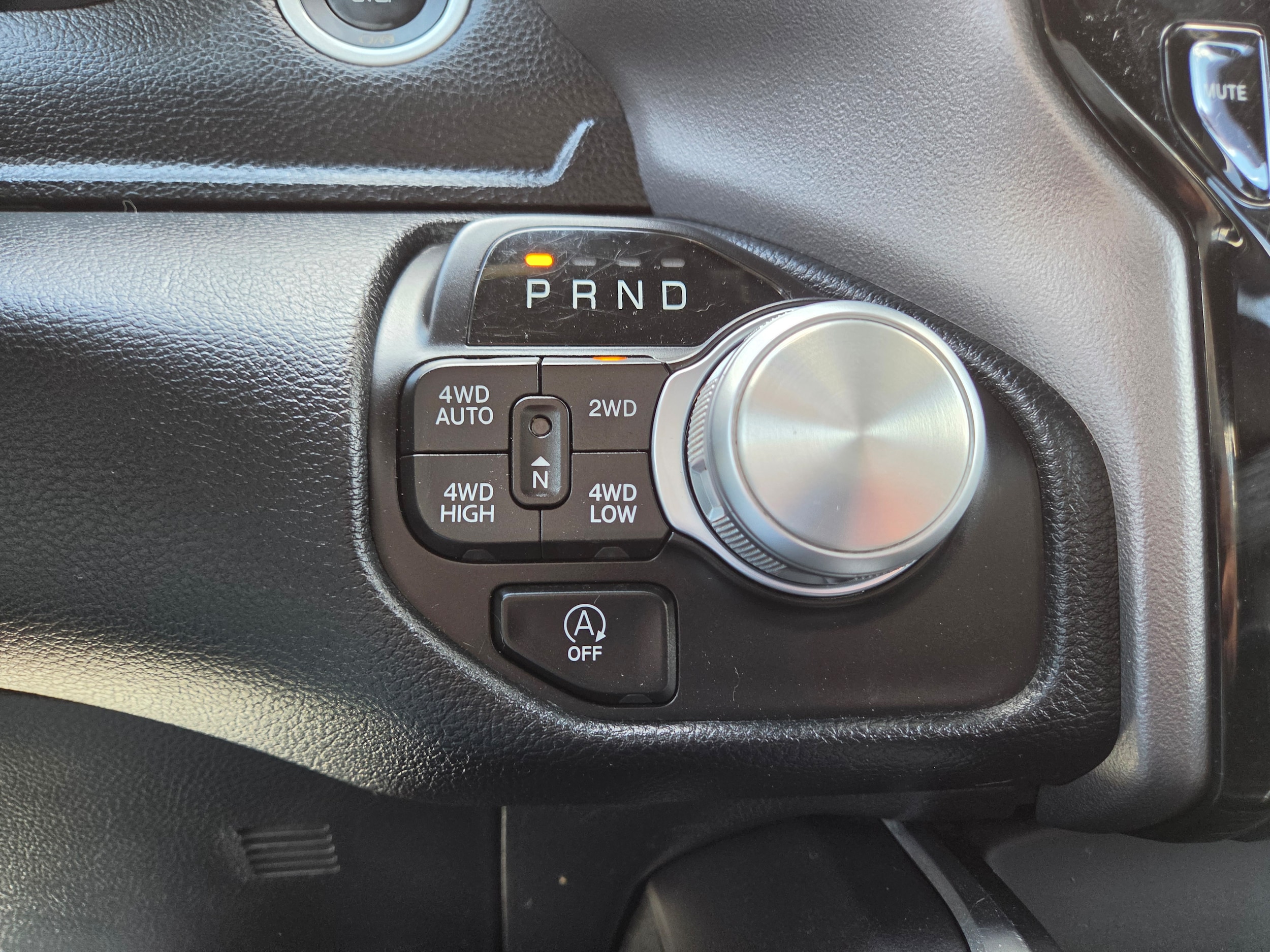 2022 RAM Ram 1500 Pickup Laramie - Photo 19
