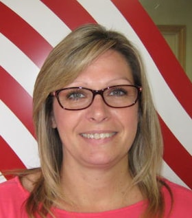 Staff member Lisa Dupuis from c449cb27d30a