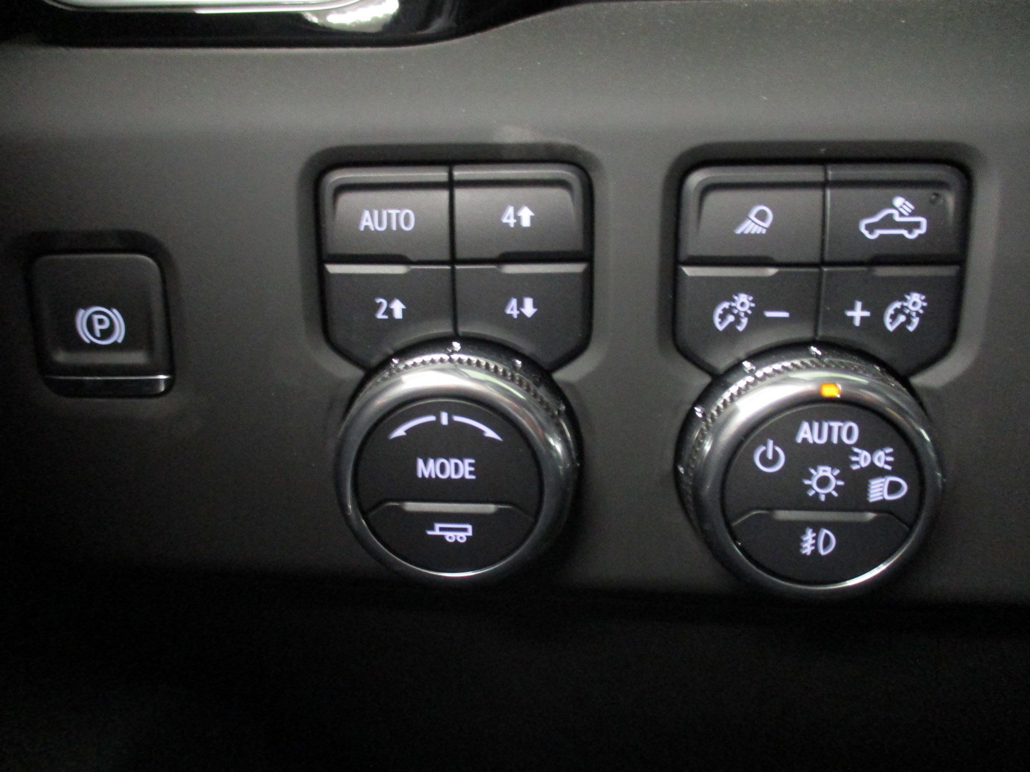 2025 GMC Sierra 2500HD Denali - Photo 25