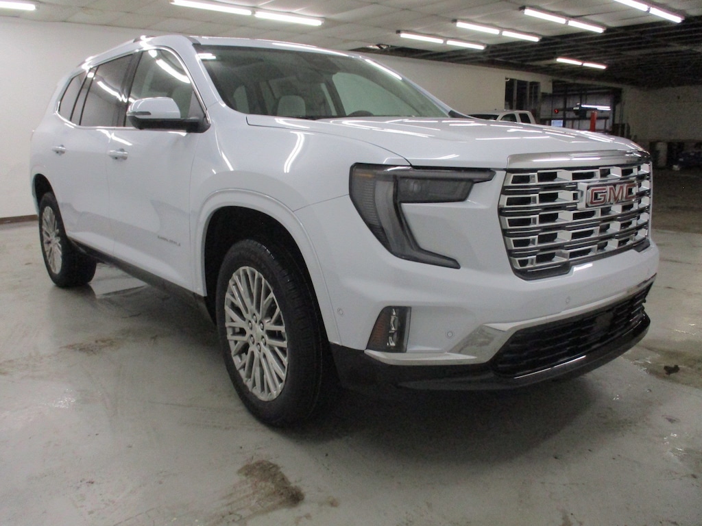 New 2026 GMC Acadia Denali SUV
