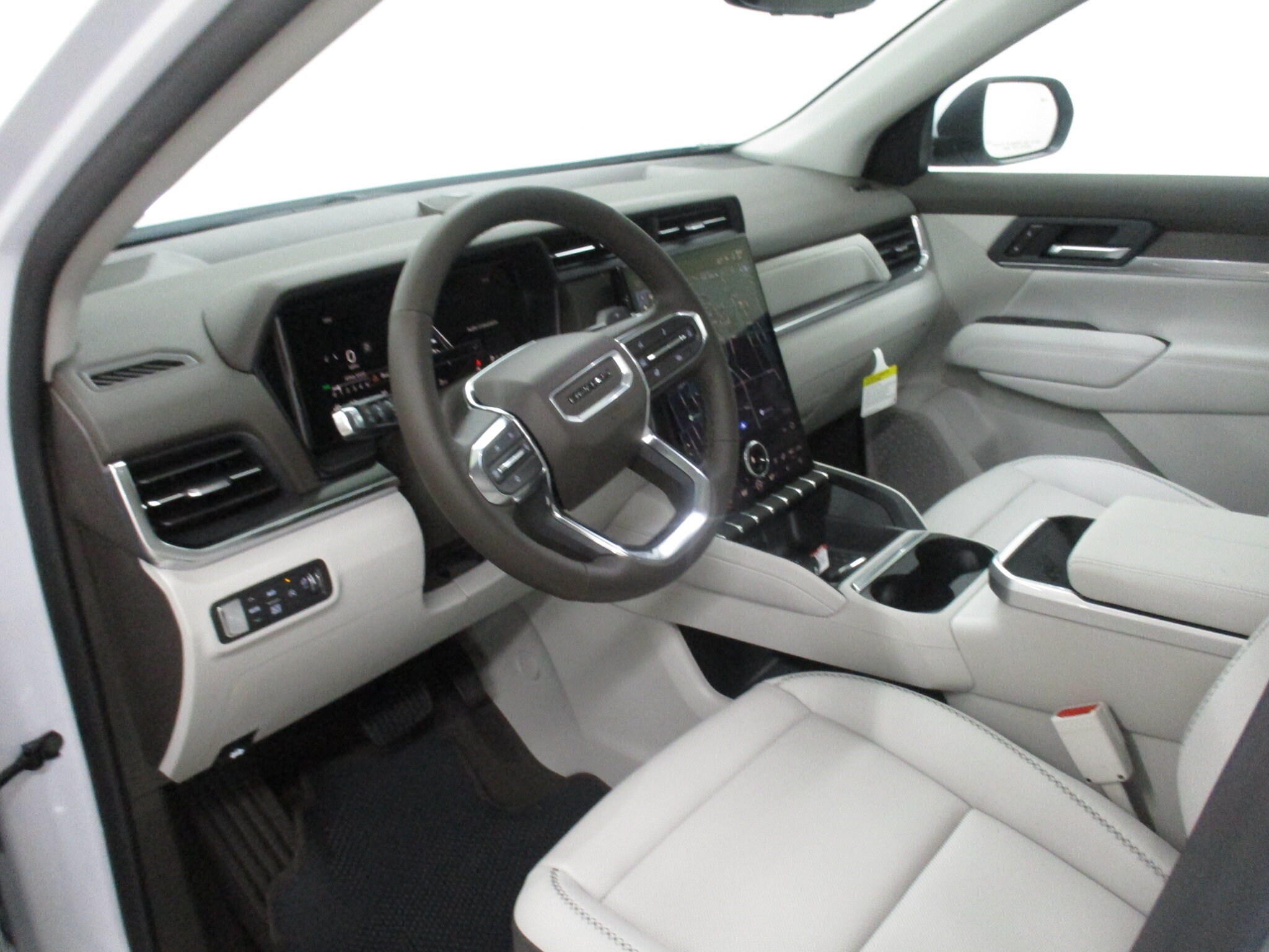 2026 GMC Terrain Denali - Photo 15