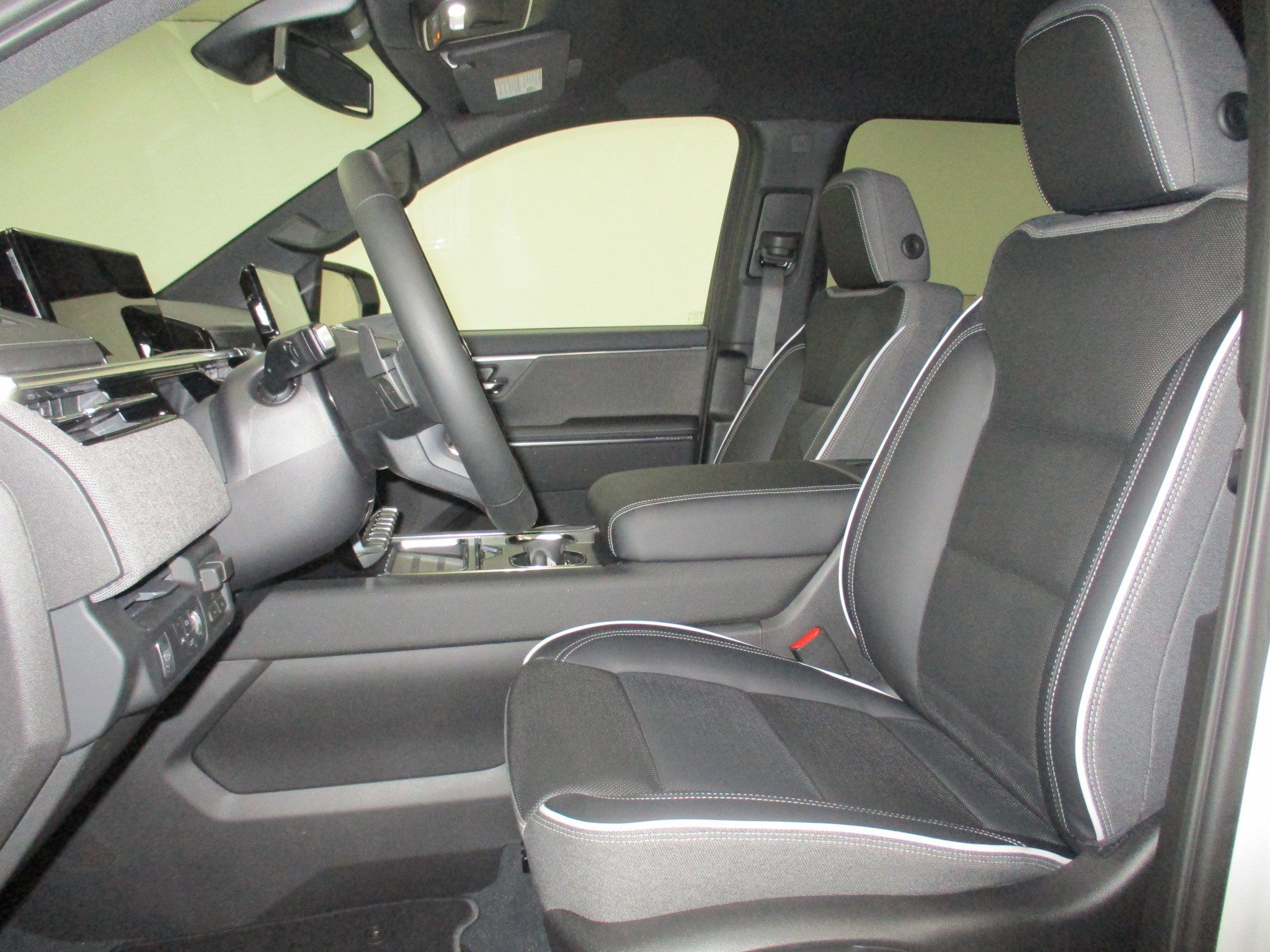 2026 GMC Sierra EV Elevation - Photo 15