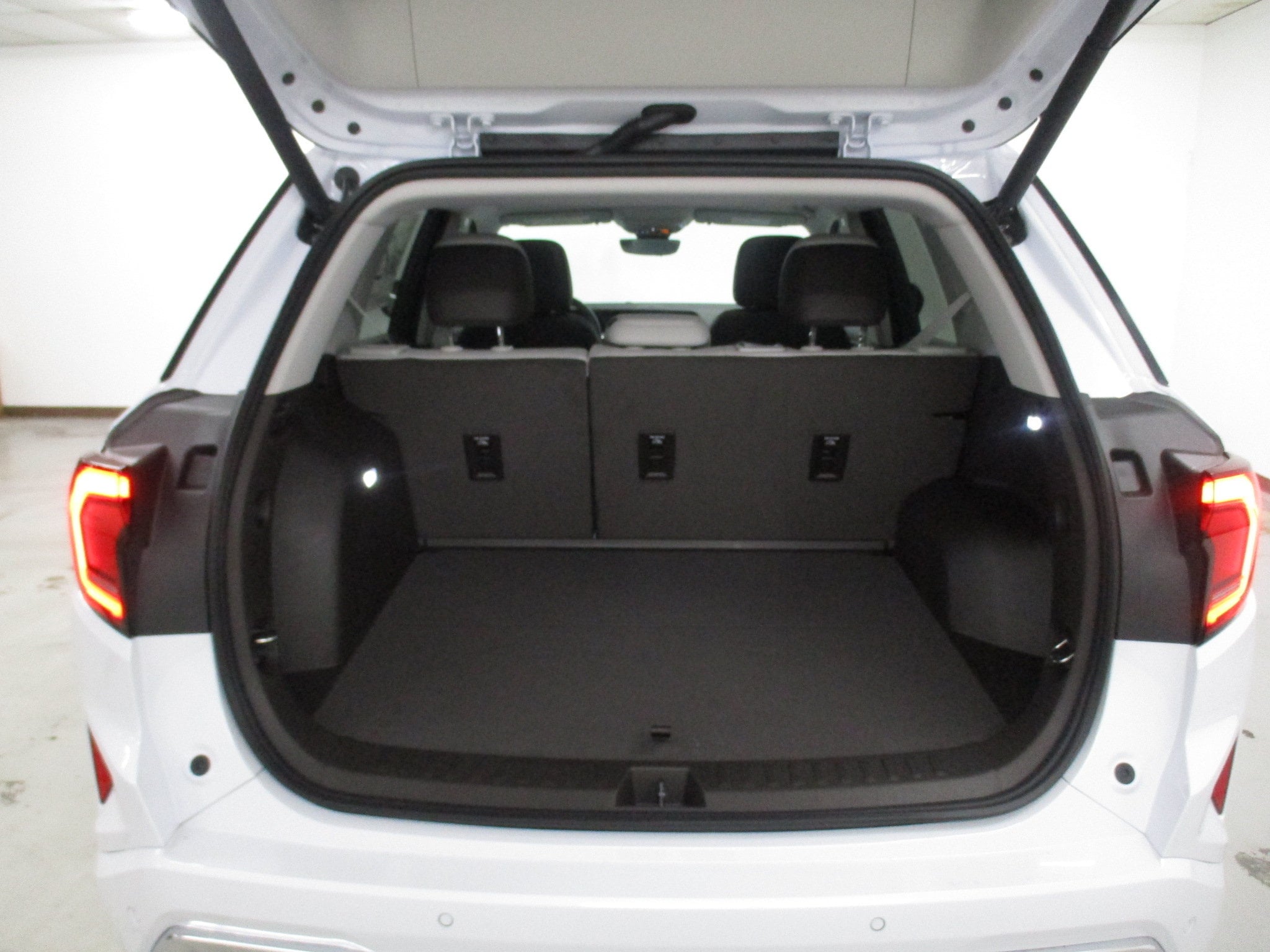 2026 GMC Terrain Denali - Photo 12
