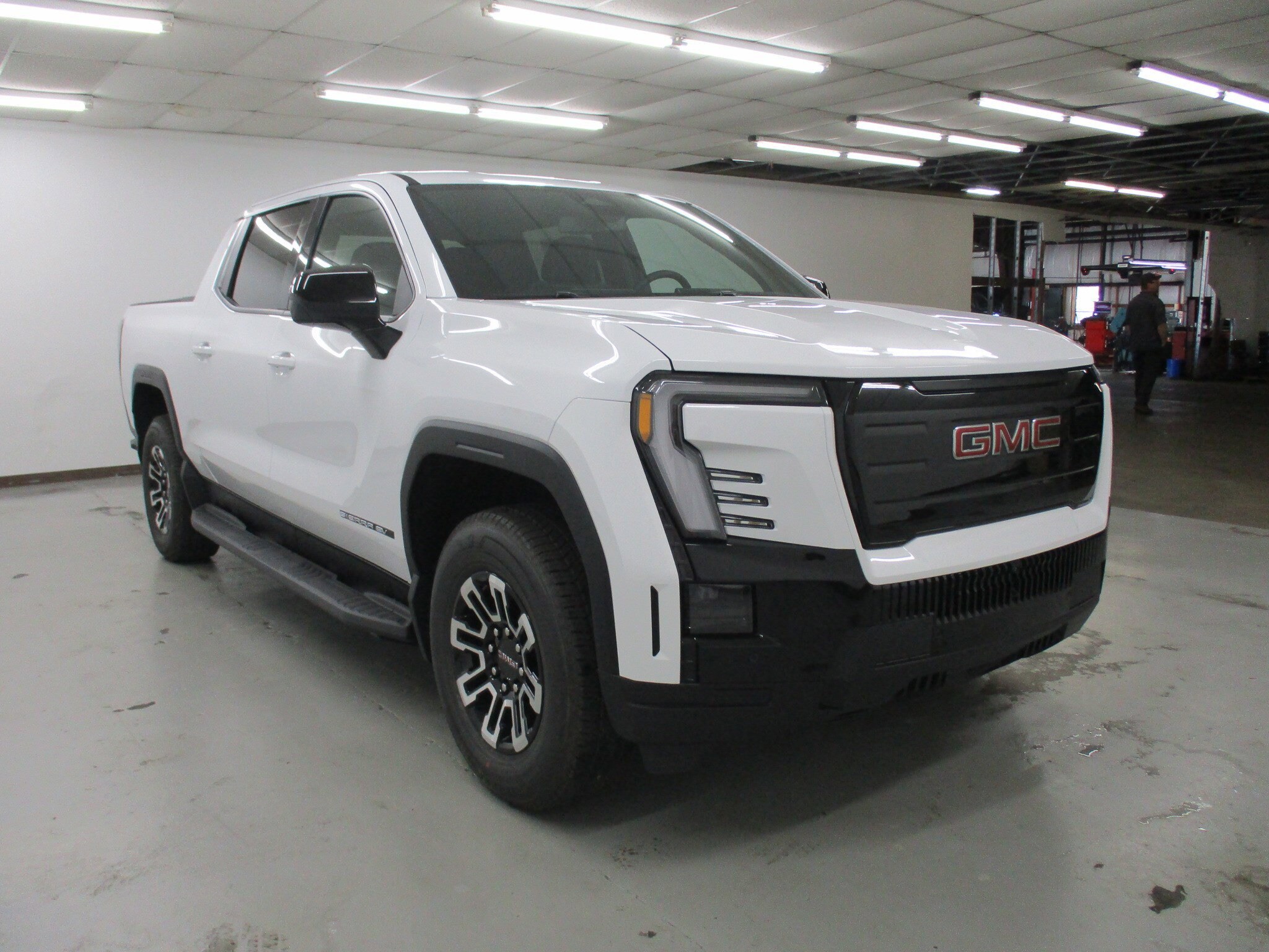 2026 GMC Sierra EV Elevation - Photo 9