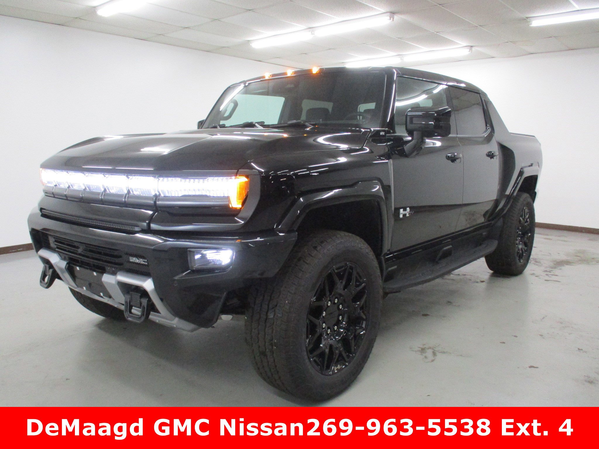 2026 GMC HUMMER EV 2X's photo