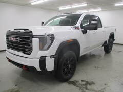 2025 GMC Sierra 2500 HD AT4 Truck Crew Cab