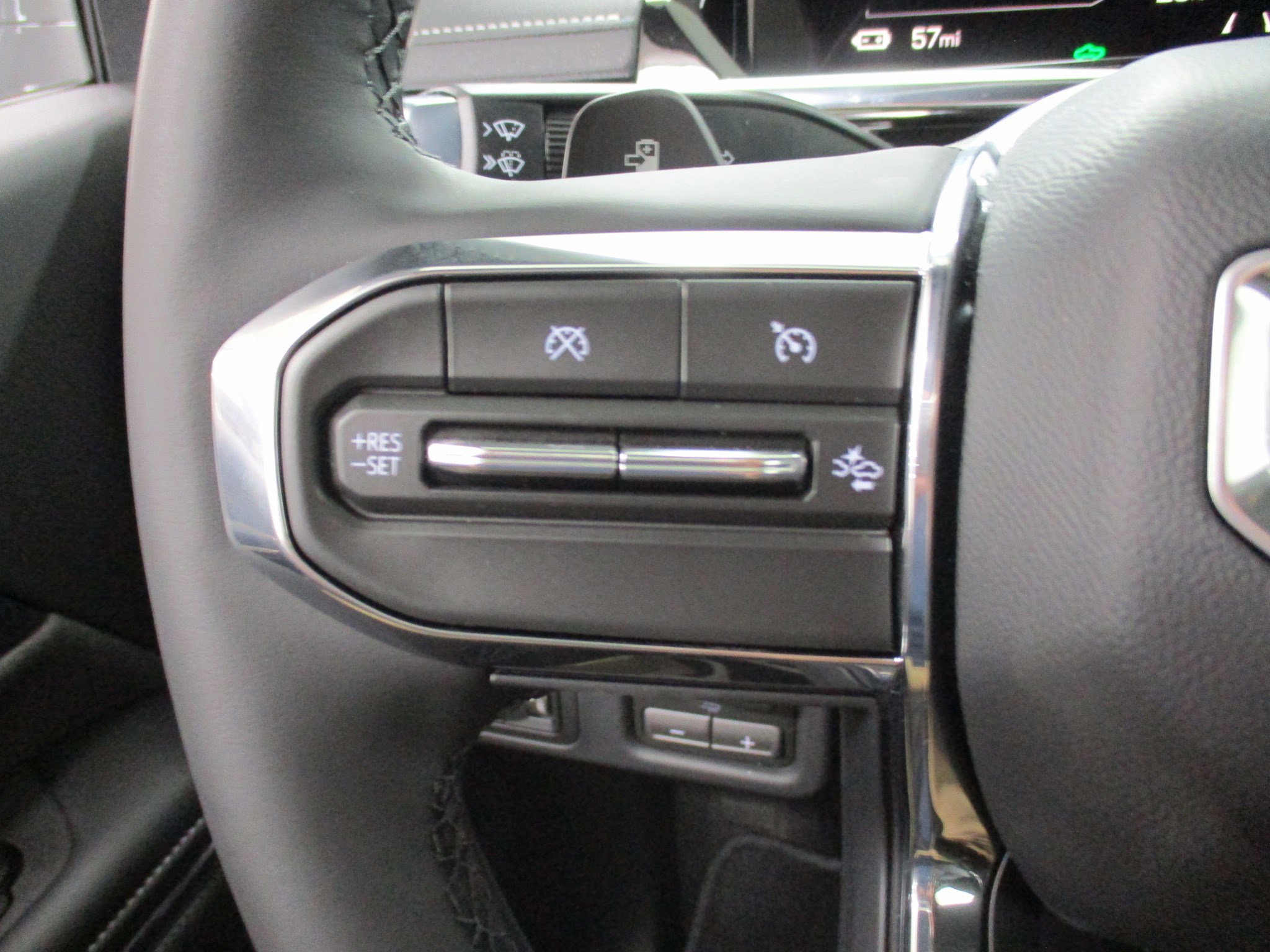 2026 GMC Sierra EV Elevation - Photo 20