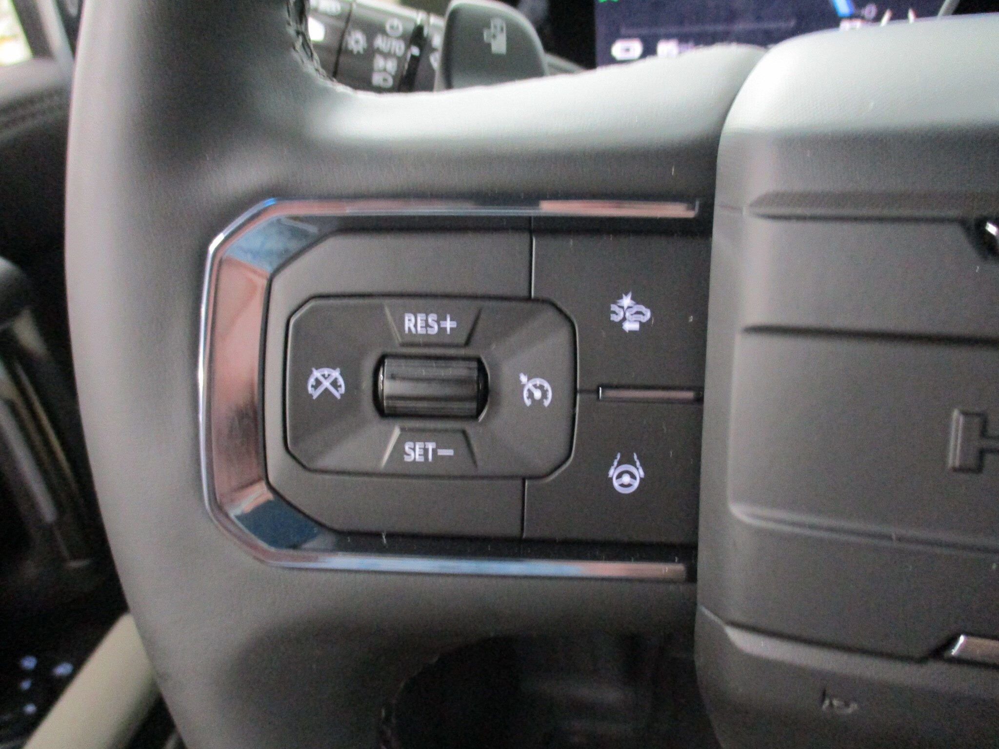 2026 GMC HUMMER EV 2X - Photo 22
