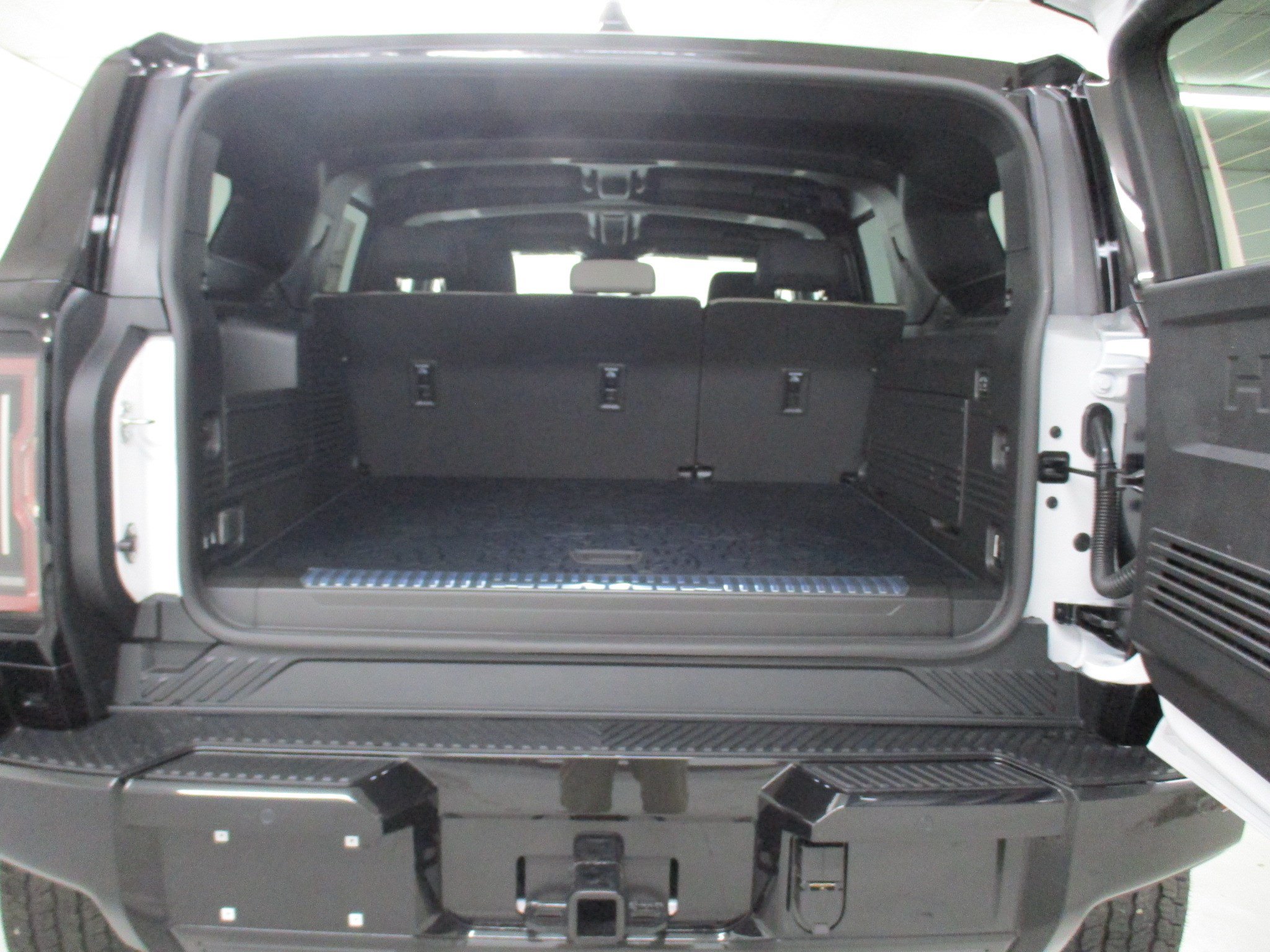 2026 GMC HUMMER EV 2X - Photo 13
