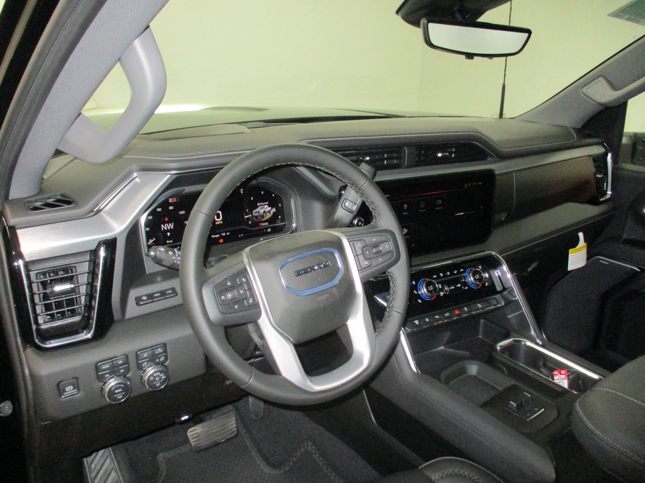 2025 GMC Sierra 2500HD Denali - Photo 18