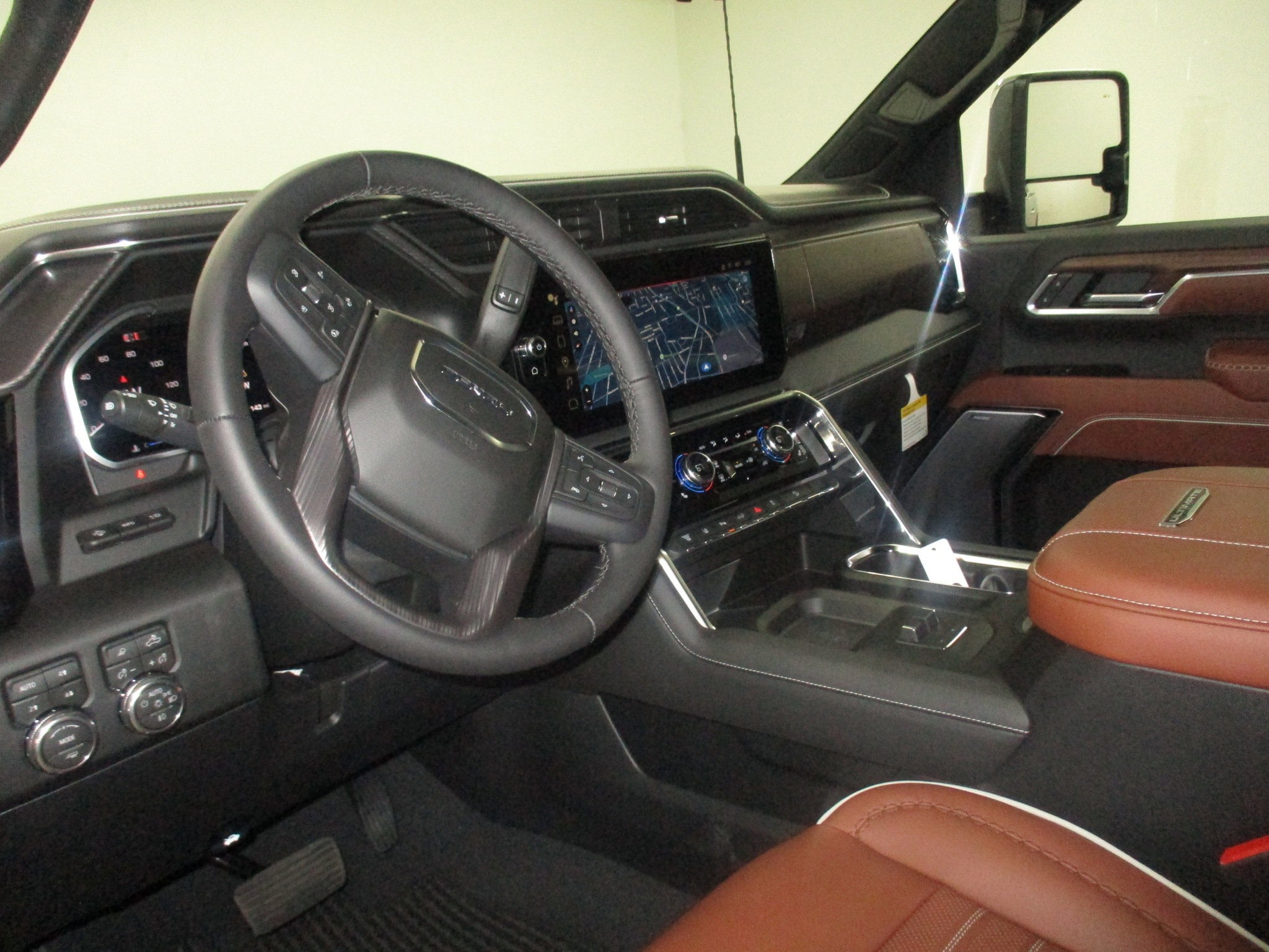 2026 GMC Sierra 2500HD Denali Ultimate - Photo 26