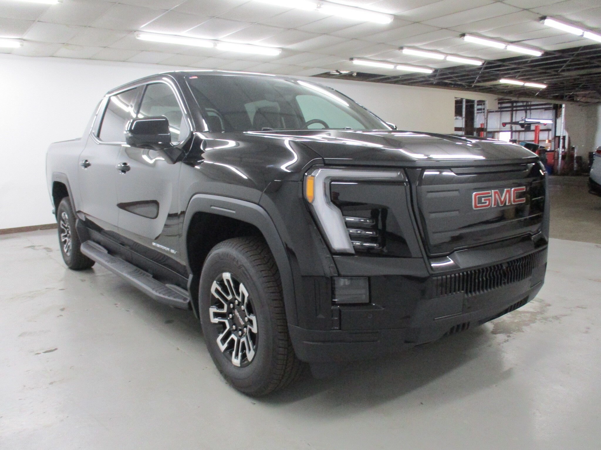 2026 GMC Sierra EV Elevation - Photo 8