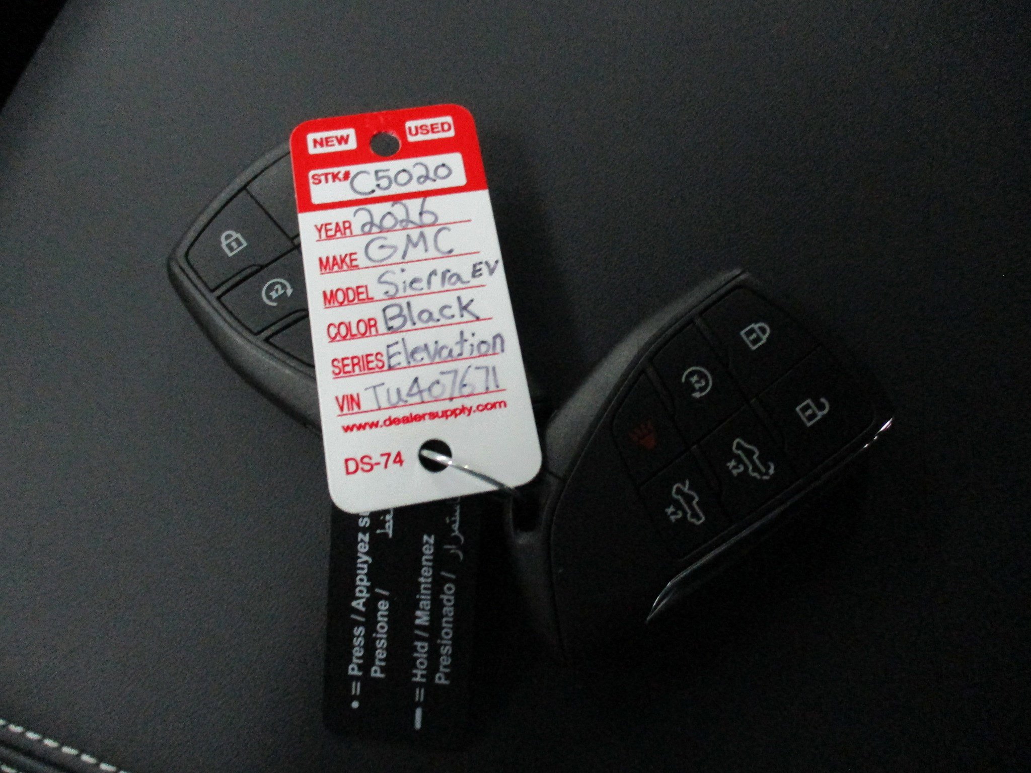 2026 GMC Sierra EV Elevation - Photo 30