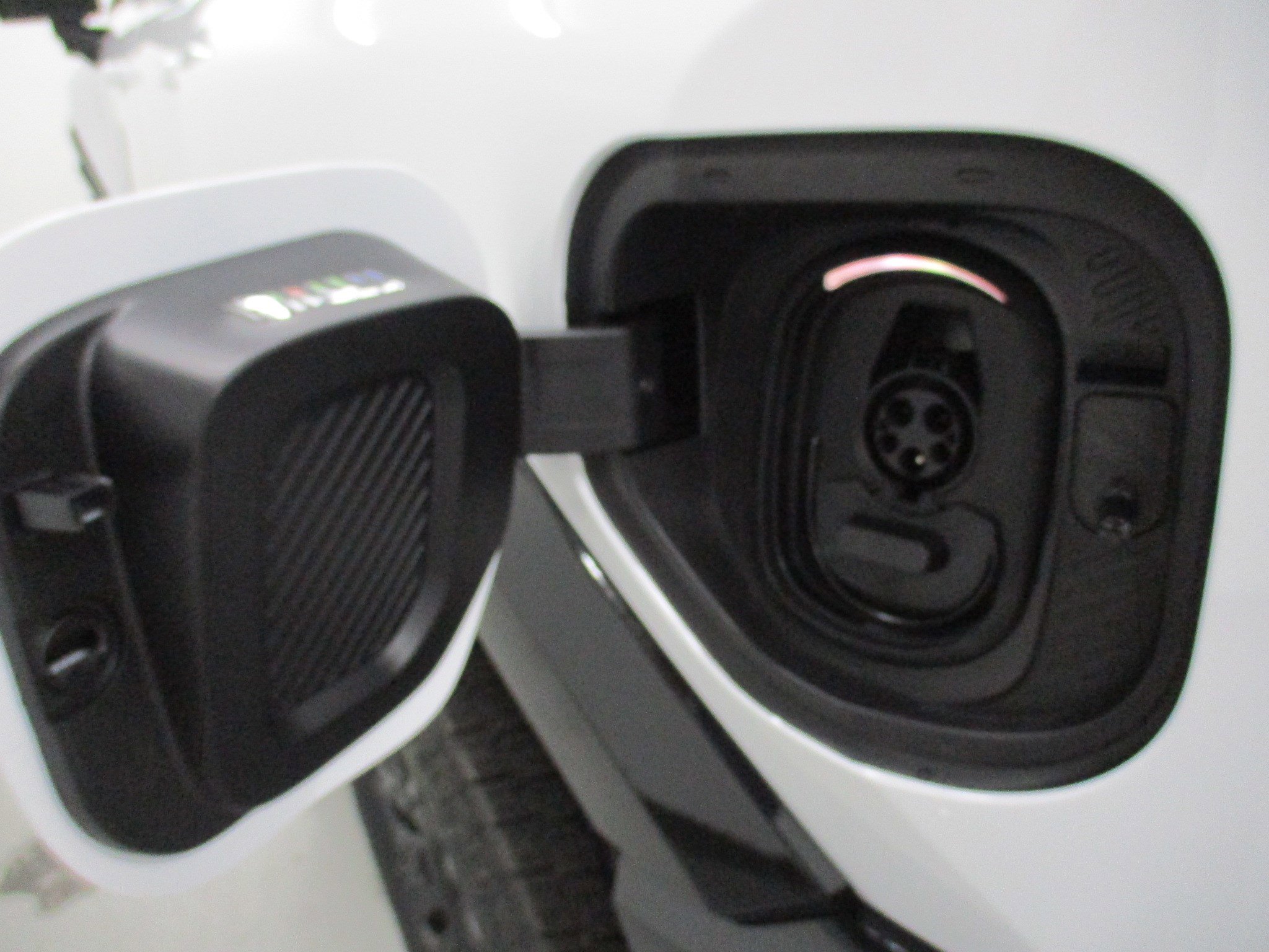 2026 GMC HUMMER EV 2X - Photo 8