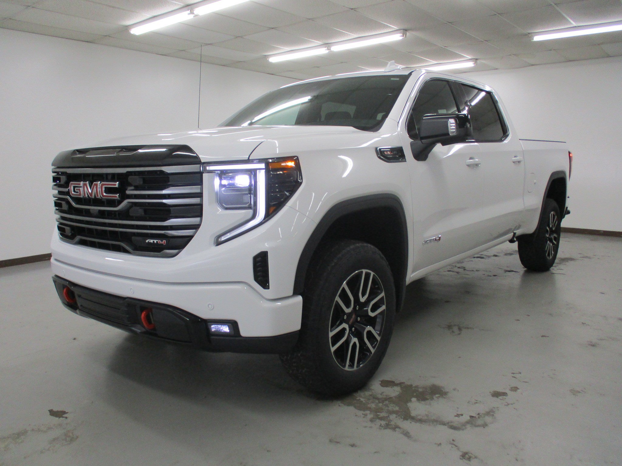2026 GMC Sierra 1500 AT4's photo