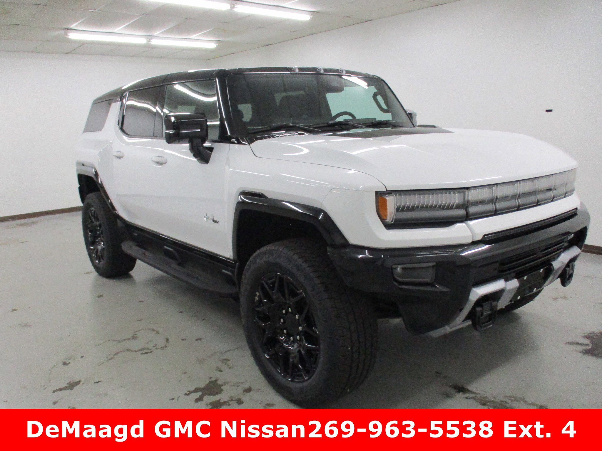 2026 GMC HUMMER EV 2X's photo